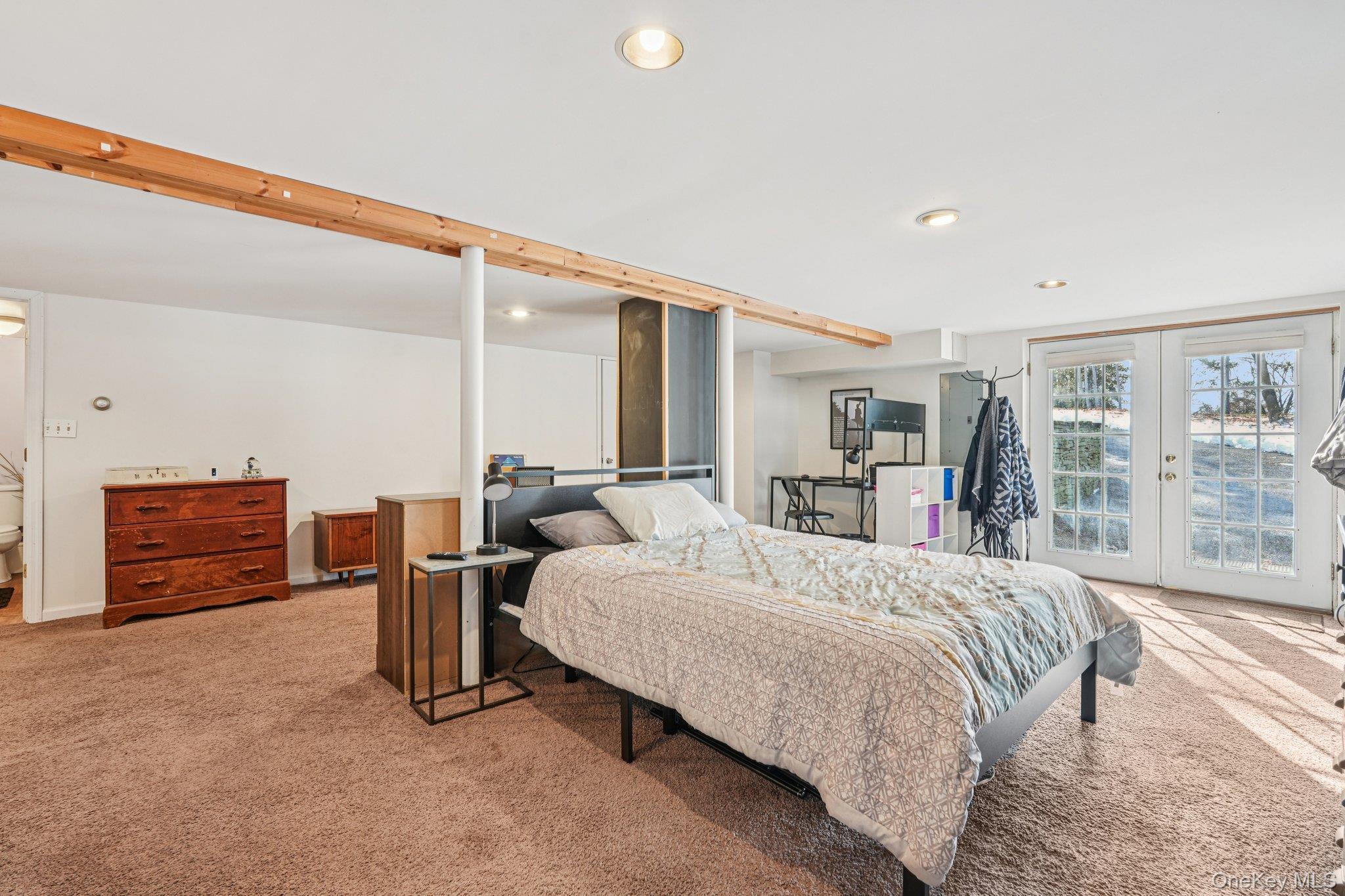 Single Family East  Orange County, NY 12586, MLS-942414-27