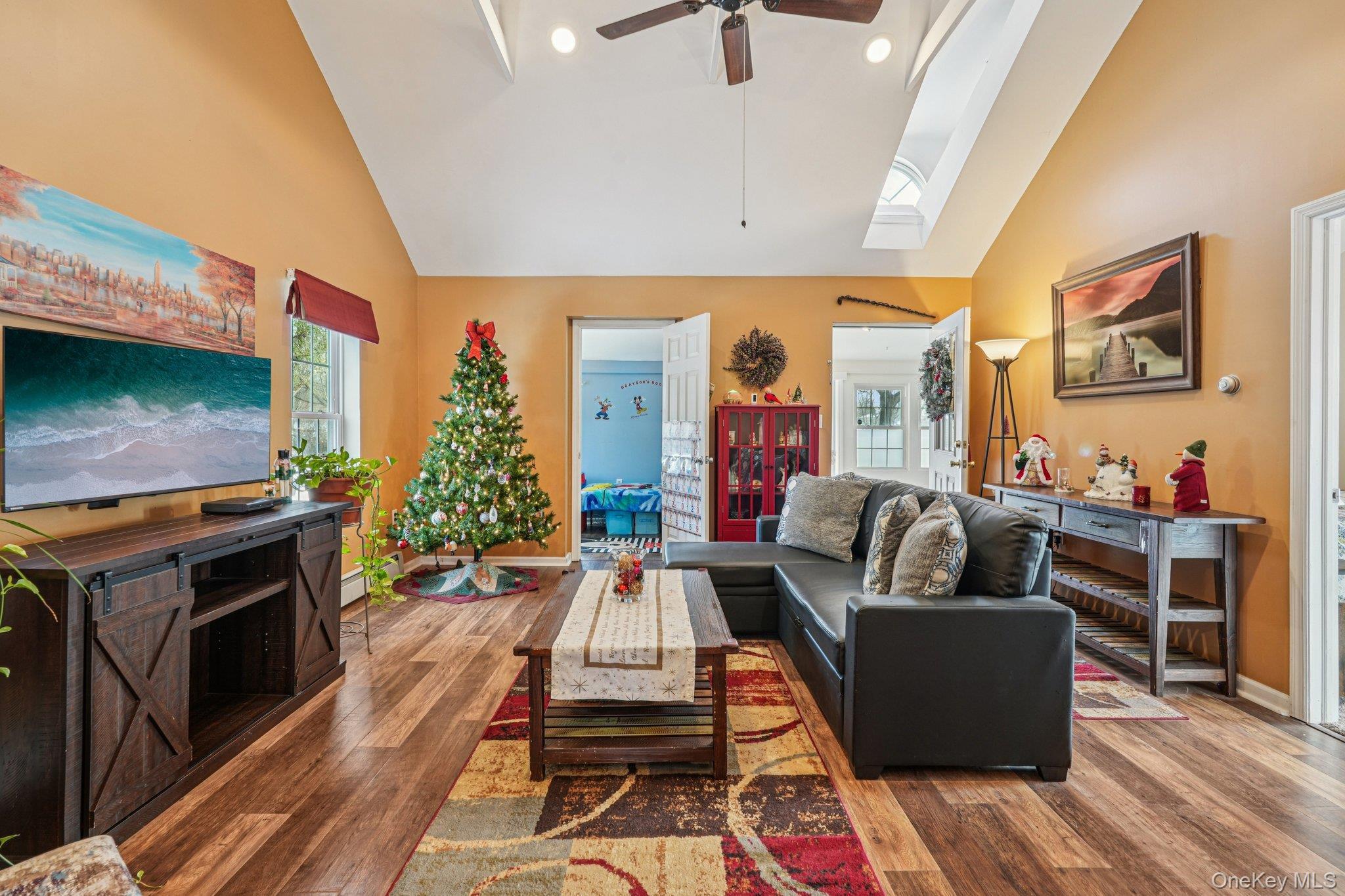 Single Family East  Orange County, NY 12586, MLS-942414-8