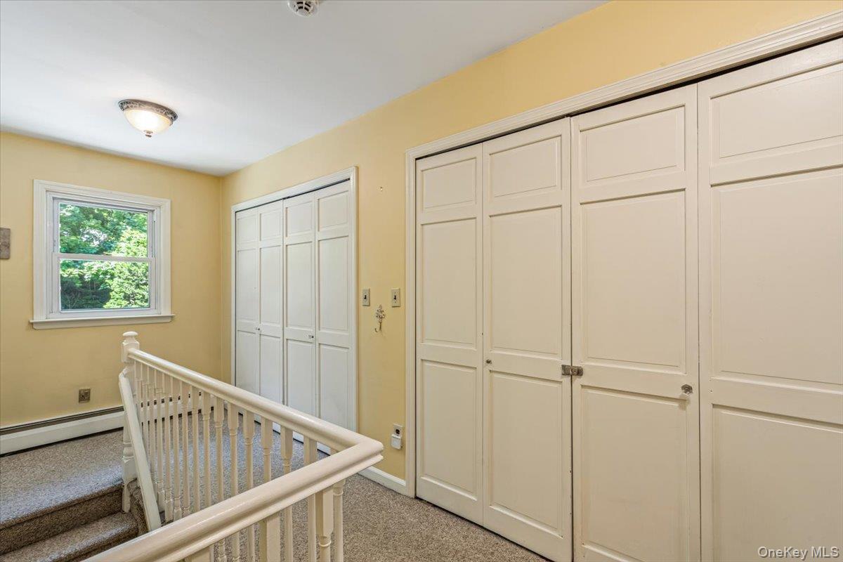 Single Family Upland Suffolk County, NY 11731, MLS-942433-16