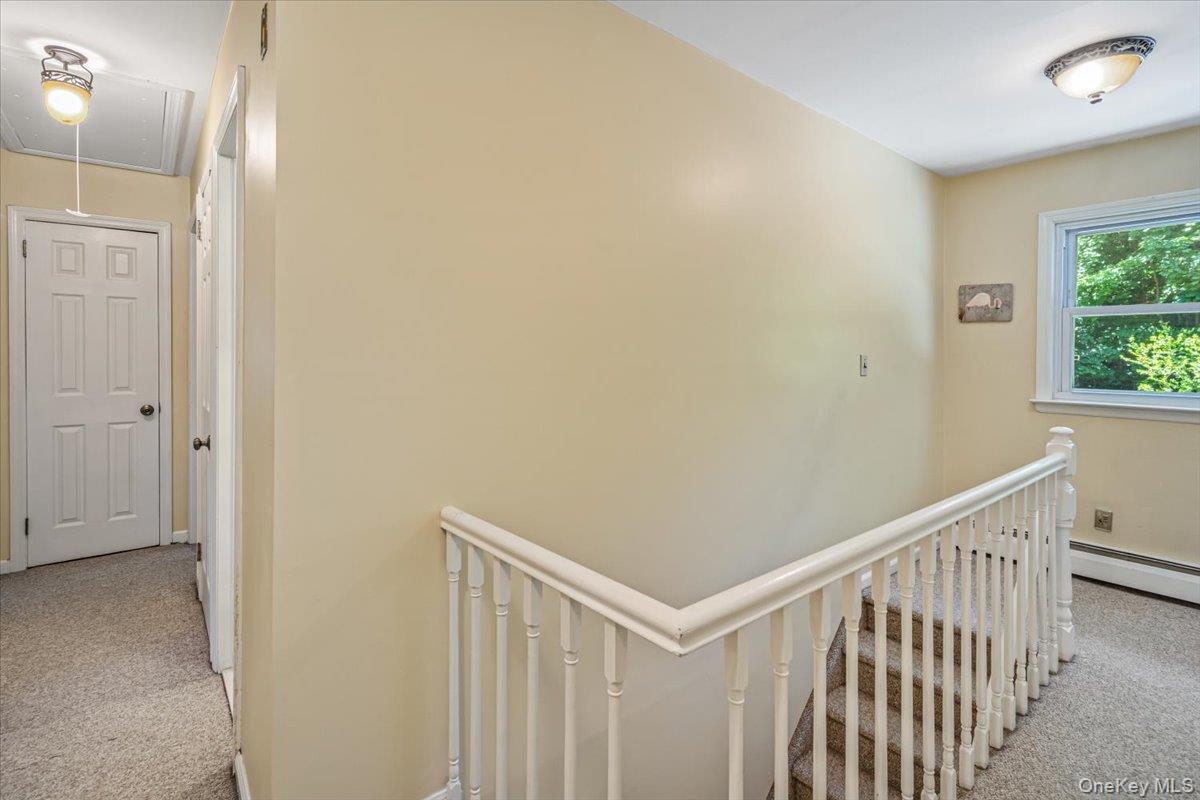 Single Family Upland Suffolk County, NY 11731, MLS-942433-17