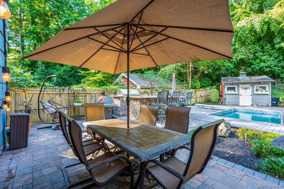 Single Family Upland Suffolk County, NY 11731, MLS-942433-35