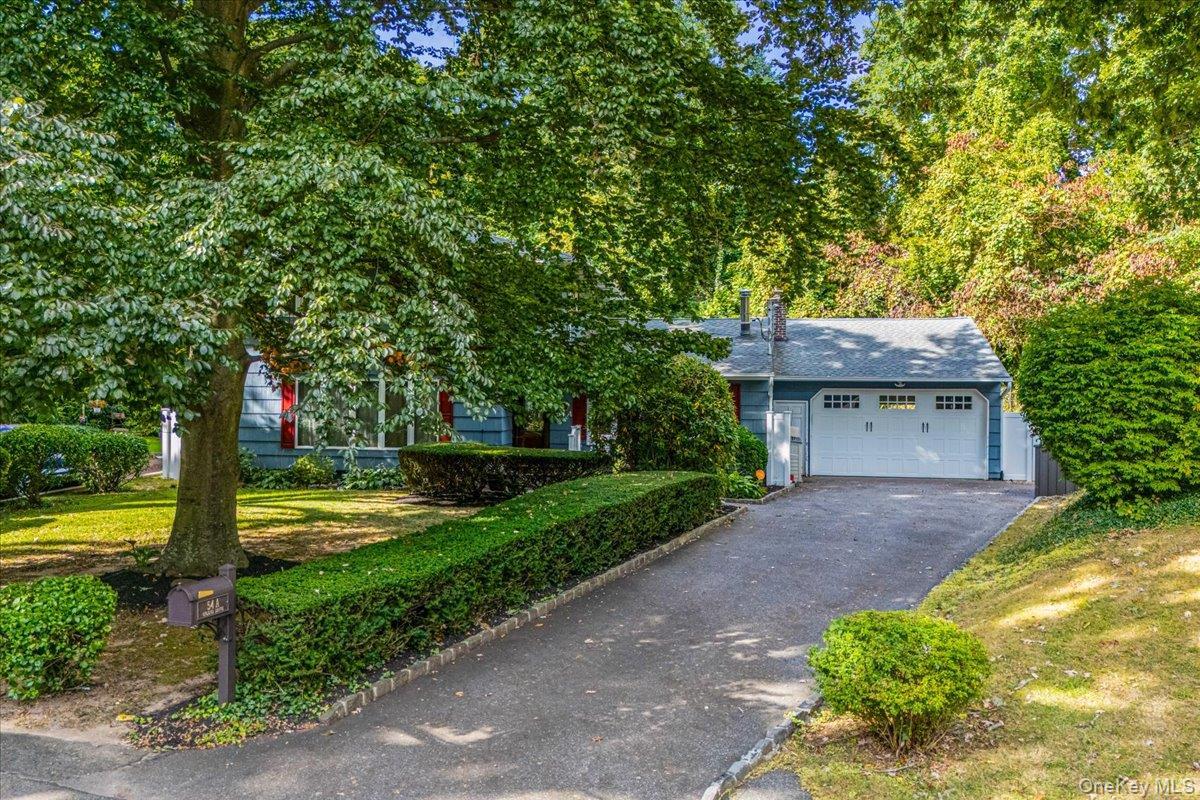 Single Family Upland Suffolk County, NY 11731, MLS-942433-42