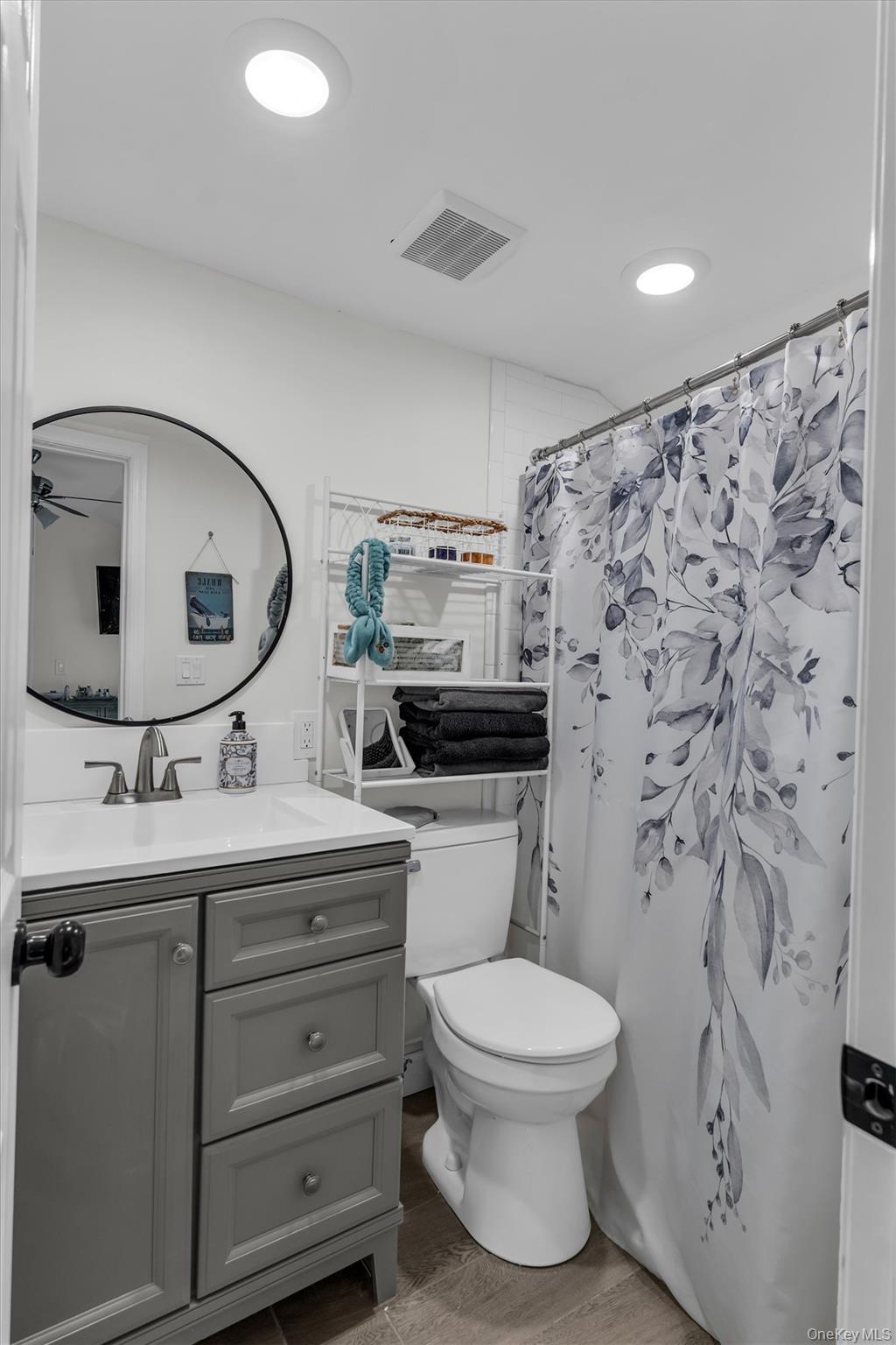 Single Family Donegan  Suffolk County, NY 11772, MLS-942437-20