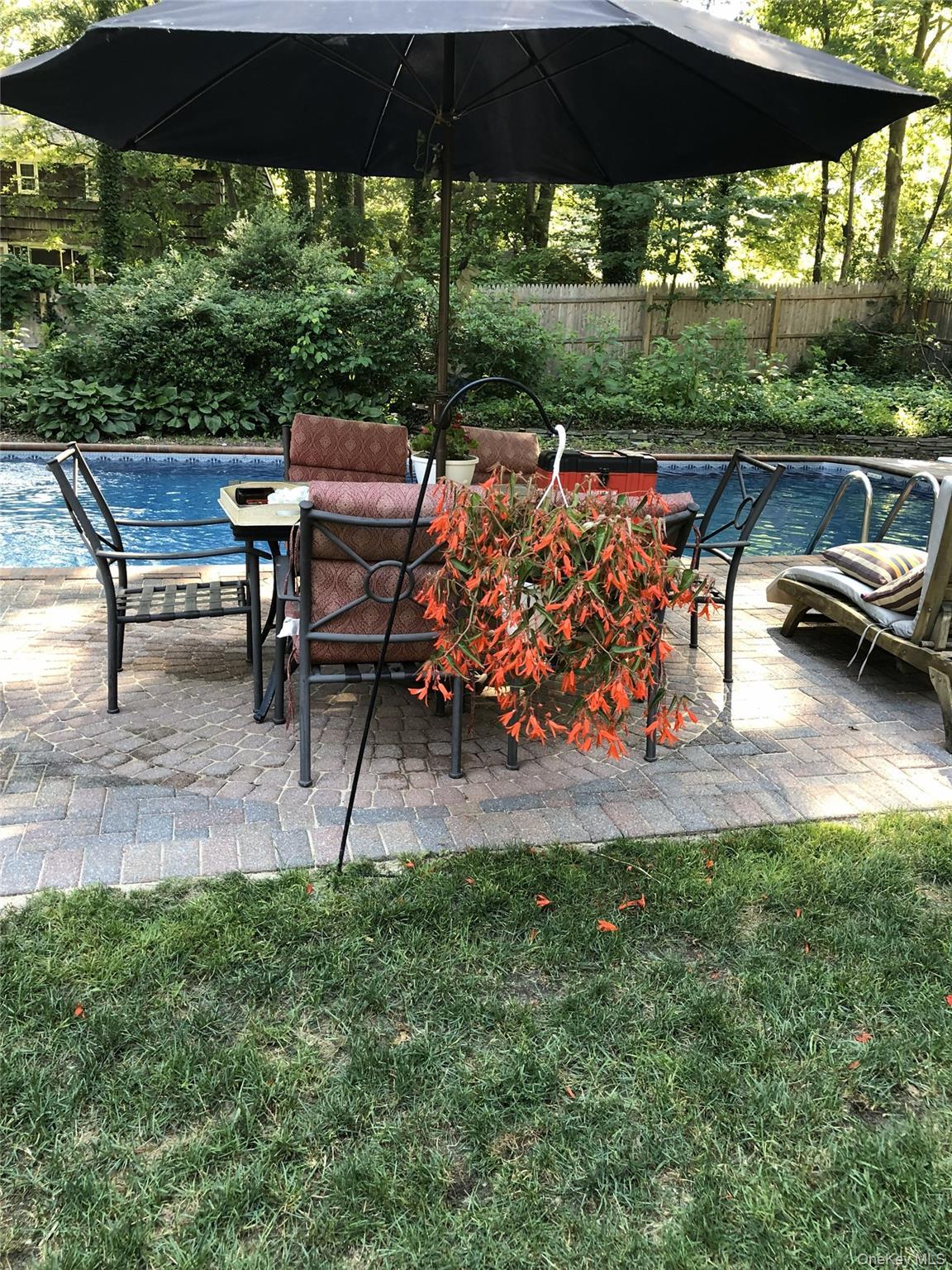 Single Family Rustic  Suffolk County, NY 11777, MLS-942446-28