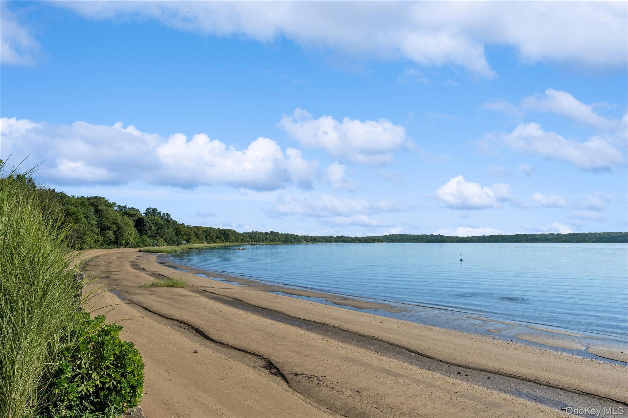 Single Family Centre Island  Nassau County, NY 11771, MLS-942466-22