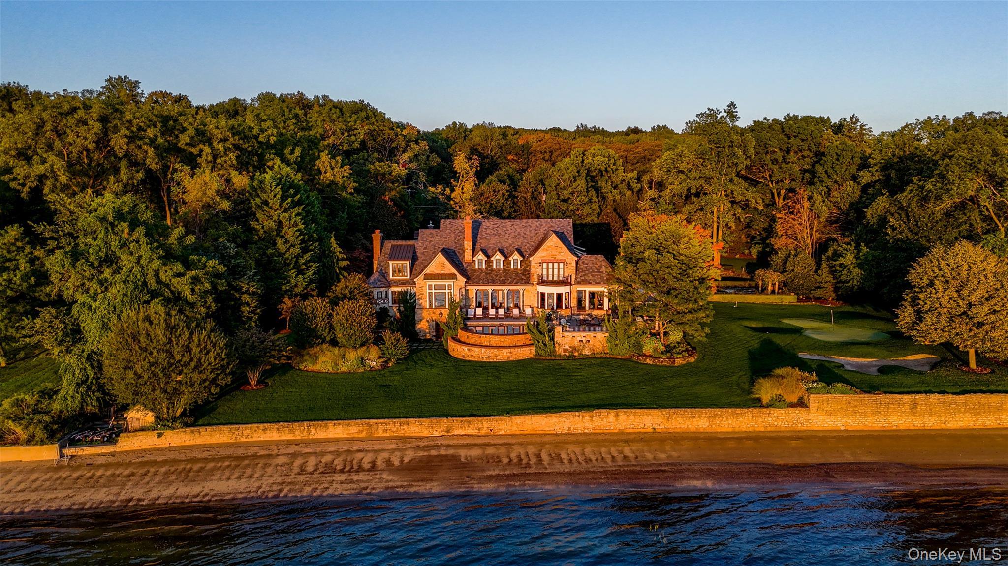 Single Family Centre Island  Nassau County, NY 11771, MLS-942466-3