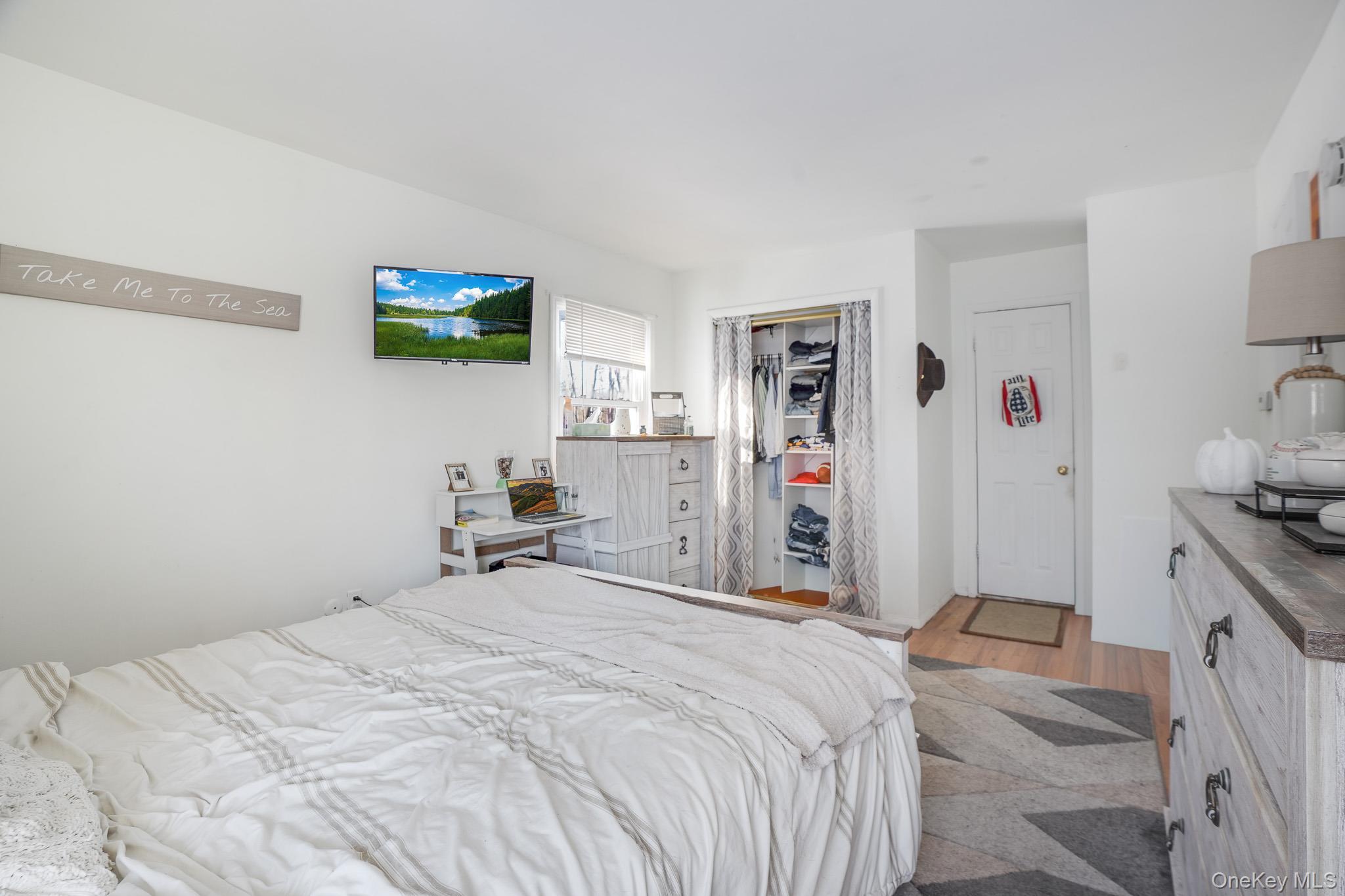 Single Family Russ Dutchess County, NY 12590, MLS-942476-16