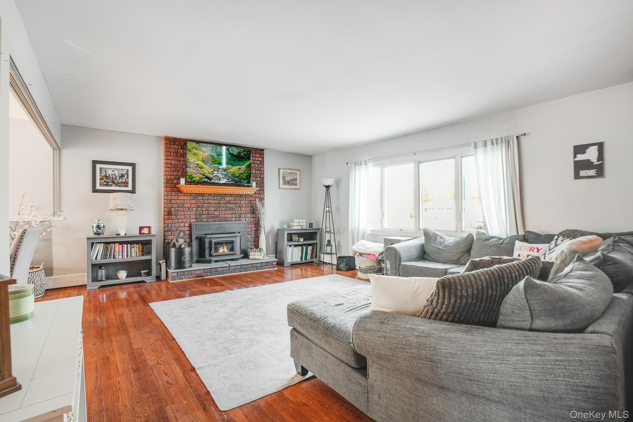 Single Family Russ Dutchess County, NY 12590, MLS-942476-5