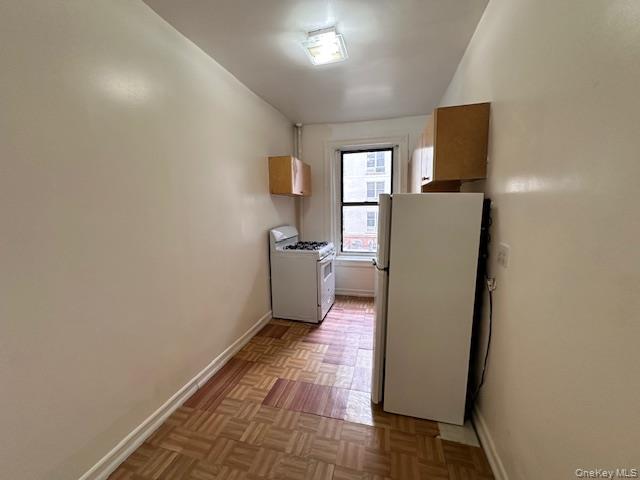 Coop Bennett  Manhattan, NY 10040, MLS-942478-16