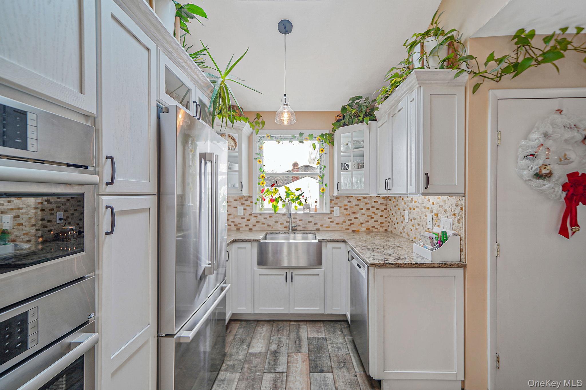 Single Family Titmus Suffolk County, NY 11950, MLS-942481-11