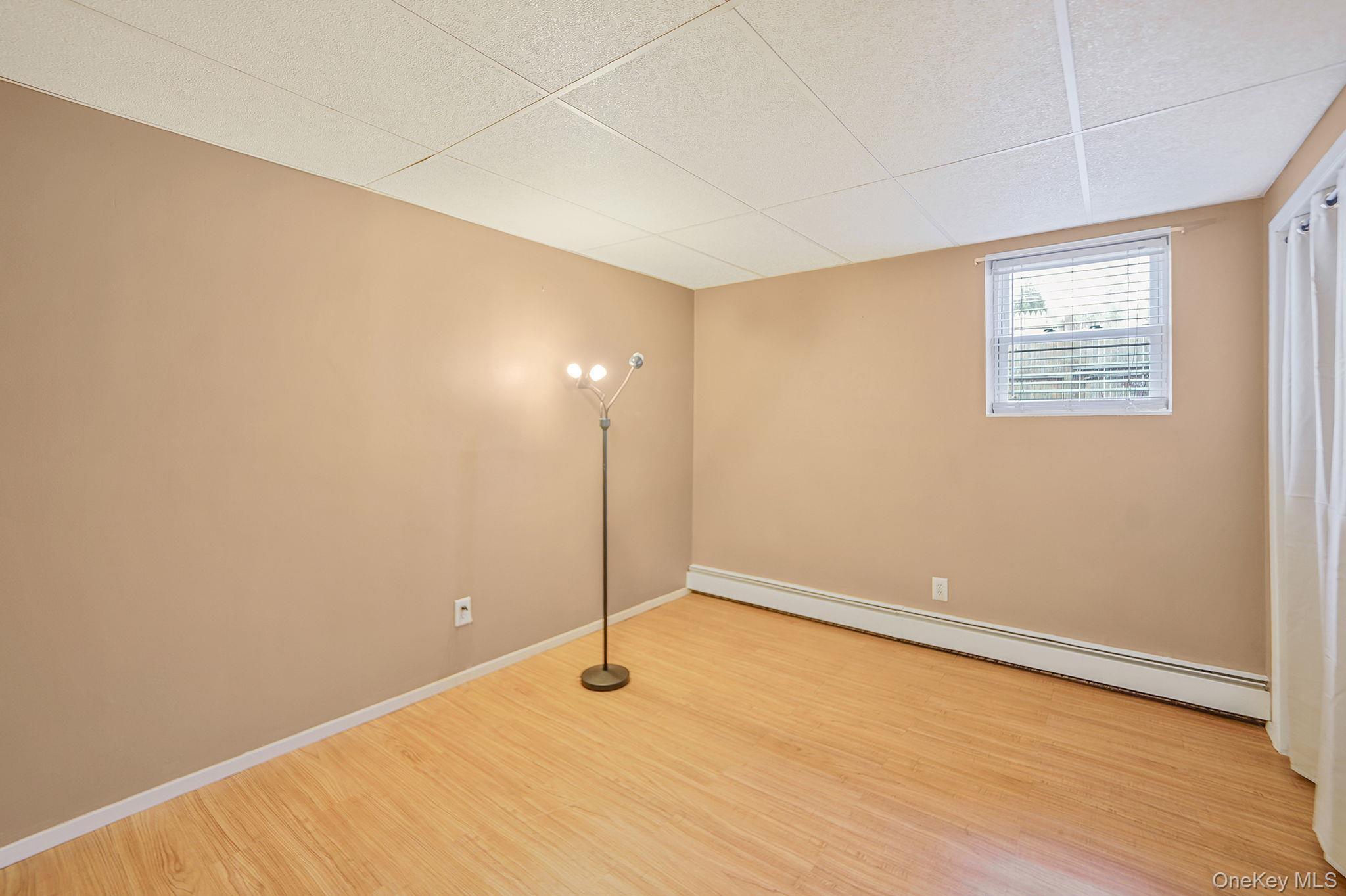 Single Family Titmus Suffolk County, NY 11950, MLS-942481-26