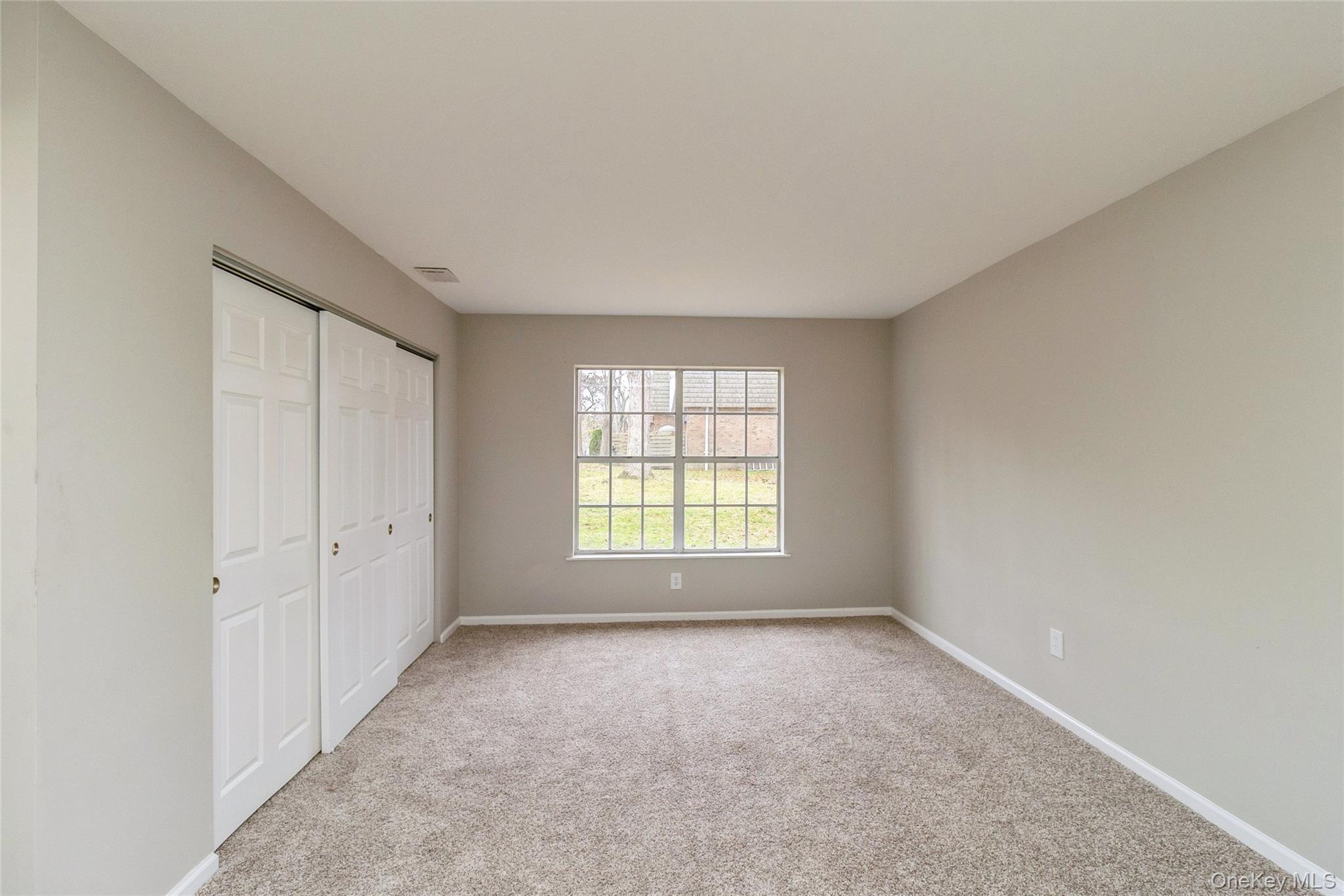 Coop Middle Country Suffolk County, NY 11727, MLS-942528-18