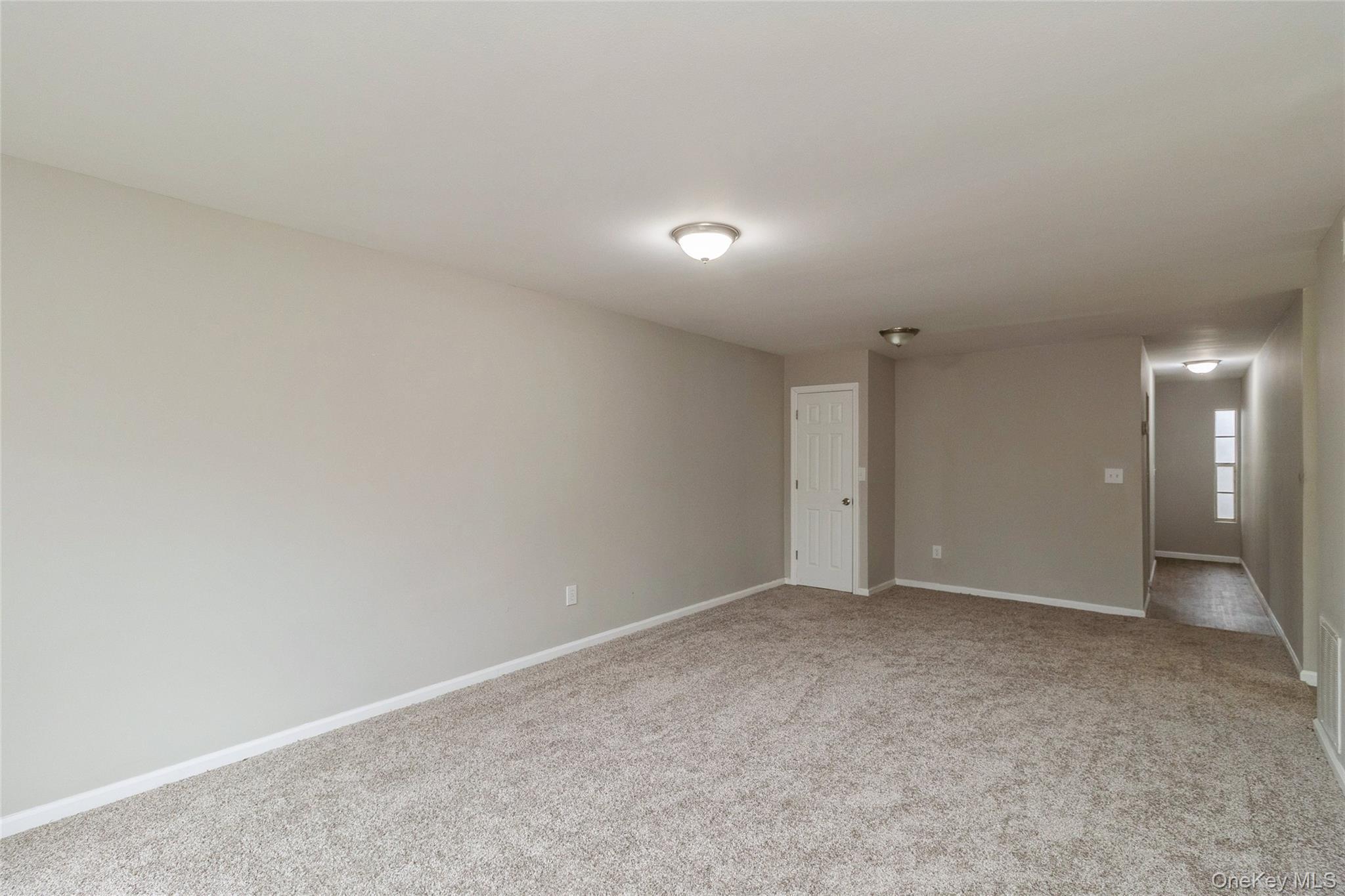 Coop Middle Country Suffolk County, NY 11727, MLS-942528-8