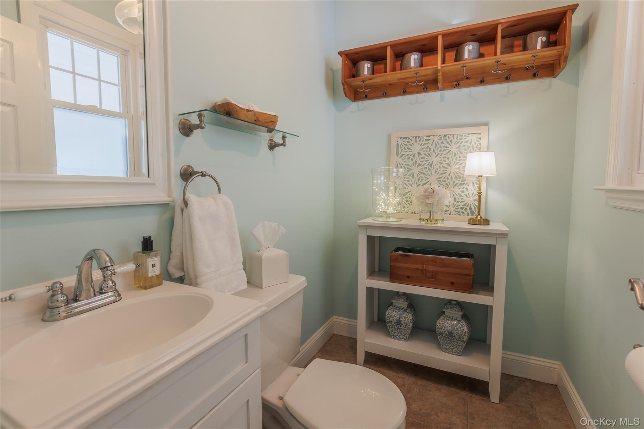 Single Family Jacobson Suffolk County, NY 11743, MLS-942534-10