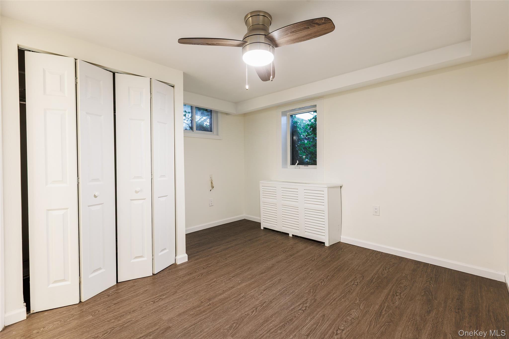 Single Family Jacobson Suffolk County, NY 11743, MLS-942534-23