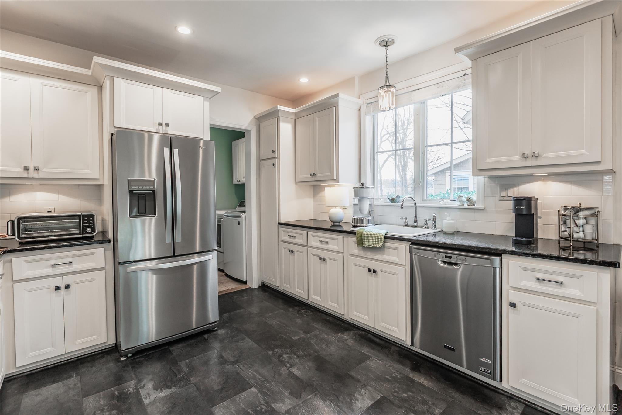 Single Family Jacobson Suffolk County, NY 11743, MLS-942534-8