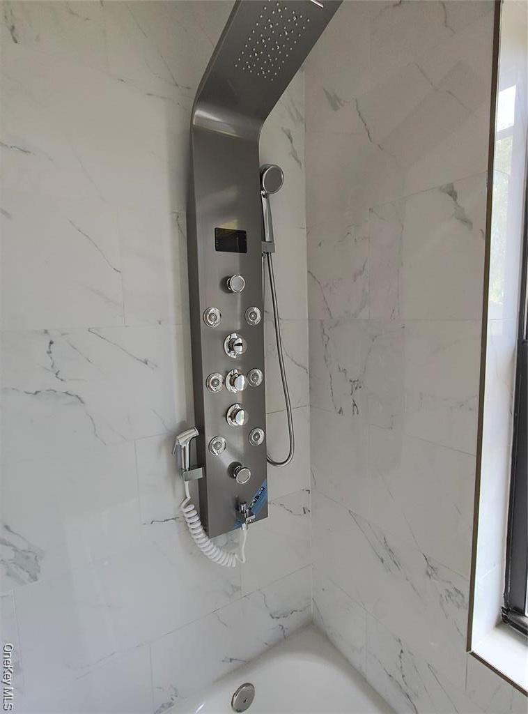 Single Family Ruby Queens, NY 11414, MLS-942536-13