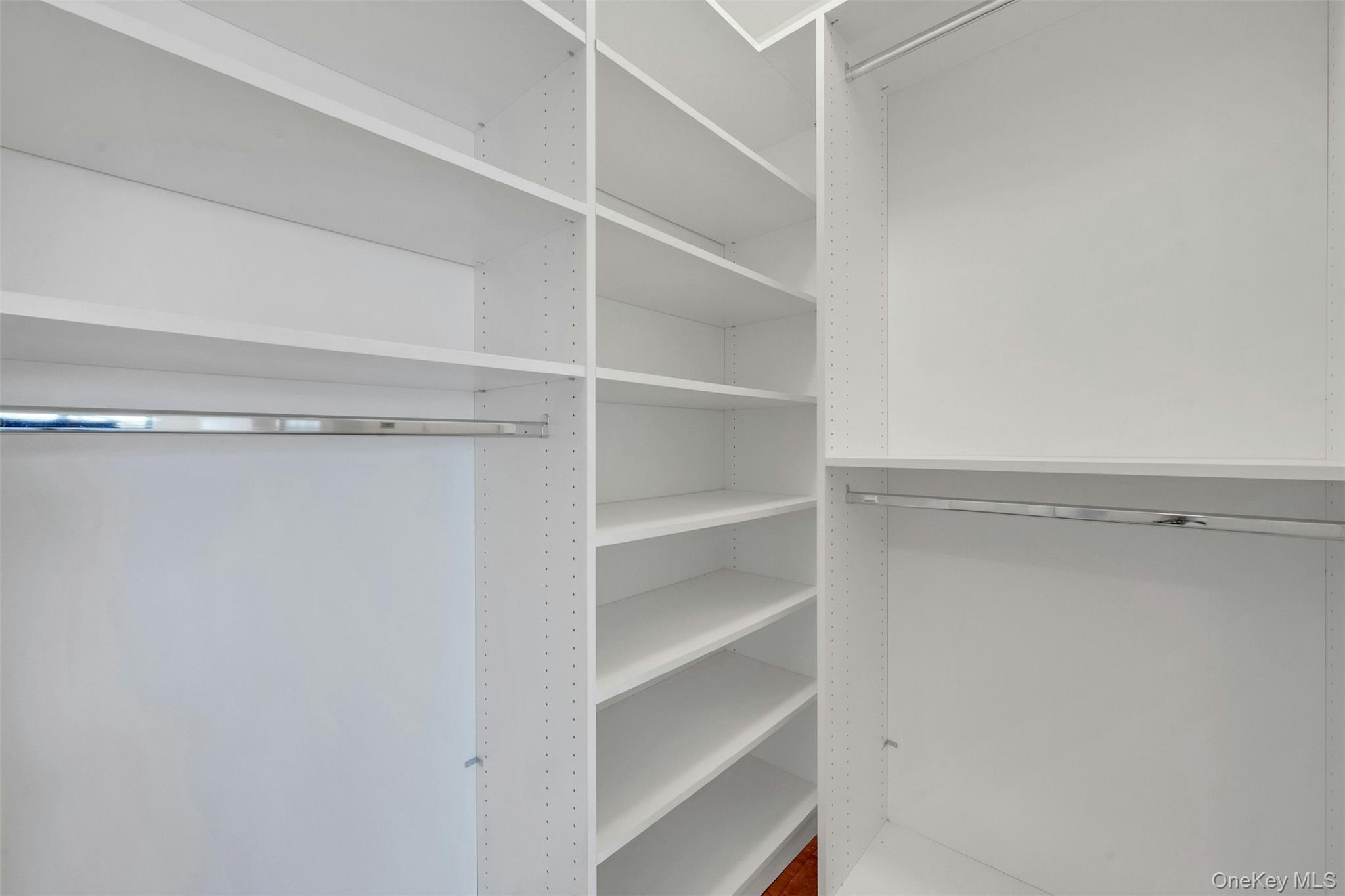 Coop Pelham  Westchester County, NY 10805, MLS-942555-8