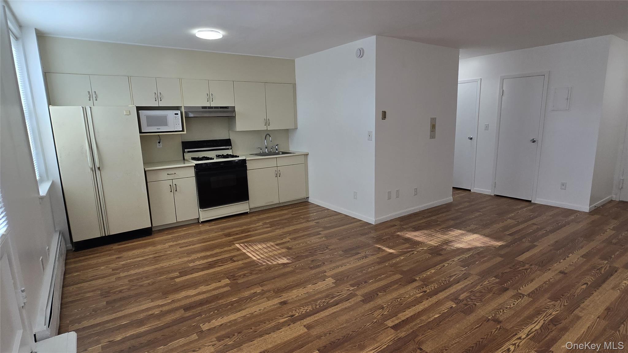 Coop Daley  Nassau County, NY 11563, MLS-942556-9