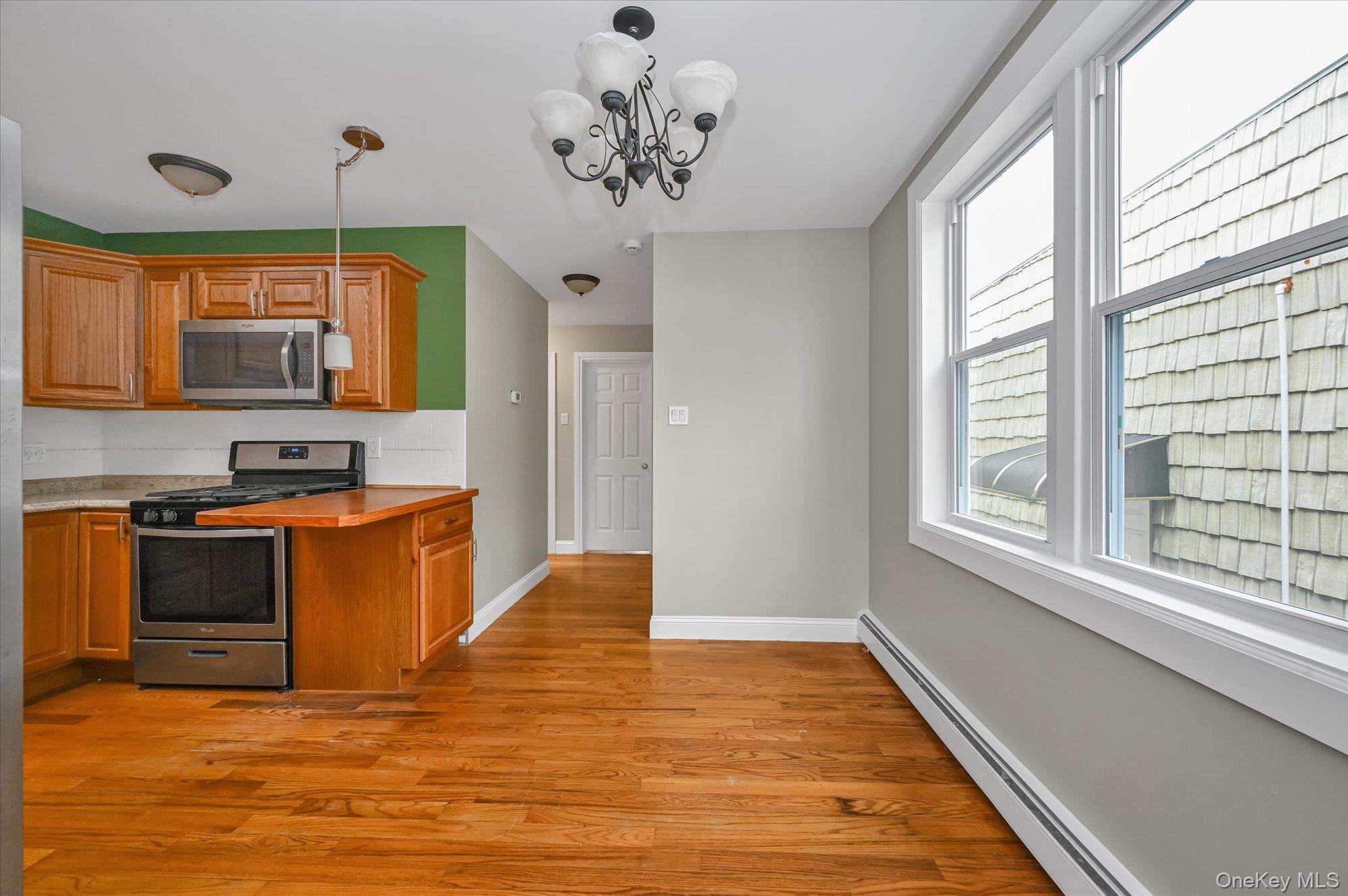 Single Family 58th  Queens, NY 11378, MLS-942572-5