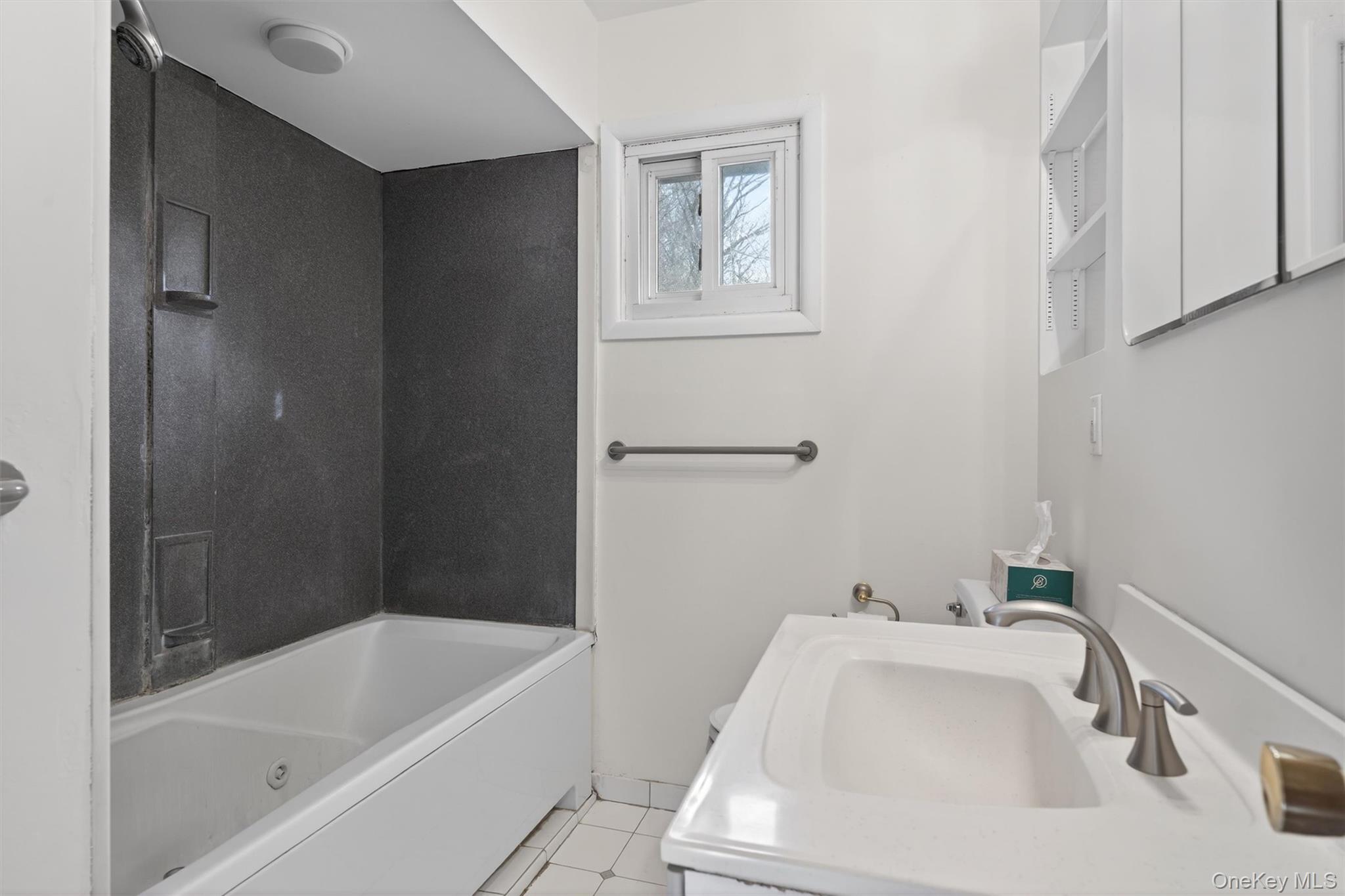 Single Family Fleetwood  Rockland County, NY 10977, MLS-942574-14