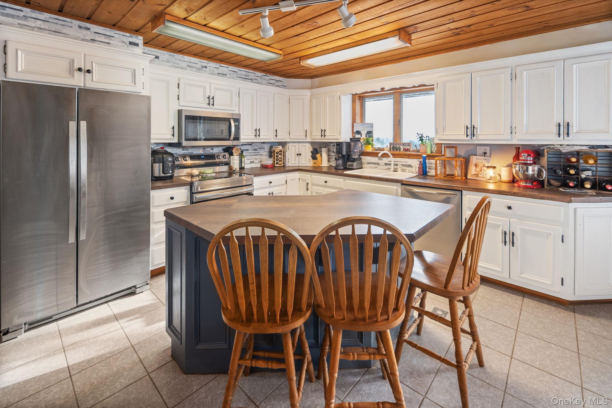 Single Family Patria  Out Of Area, NY 12071, MLS-942575-8