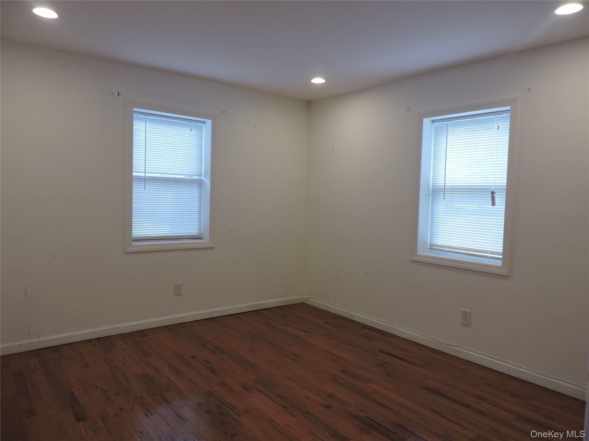 Single Family Bainbridge Nassau County, NY 11575, MLS-942579-7