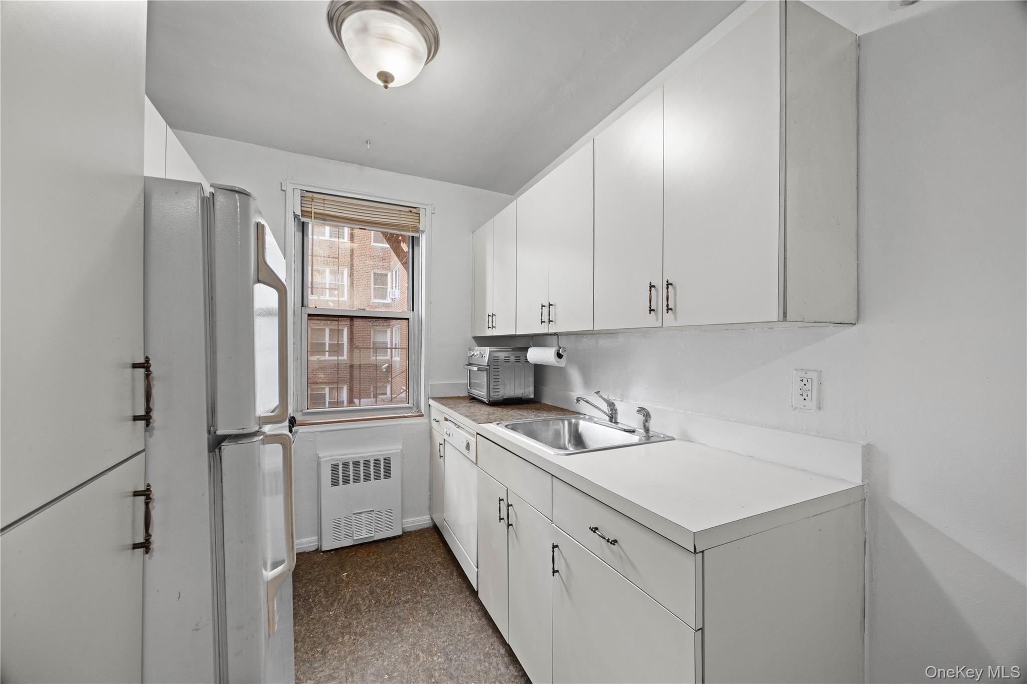 Coop Riverdale  Westchester County, NY 10705, MLS-942595-12