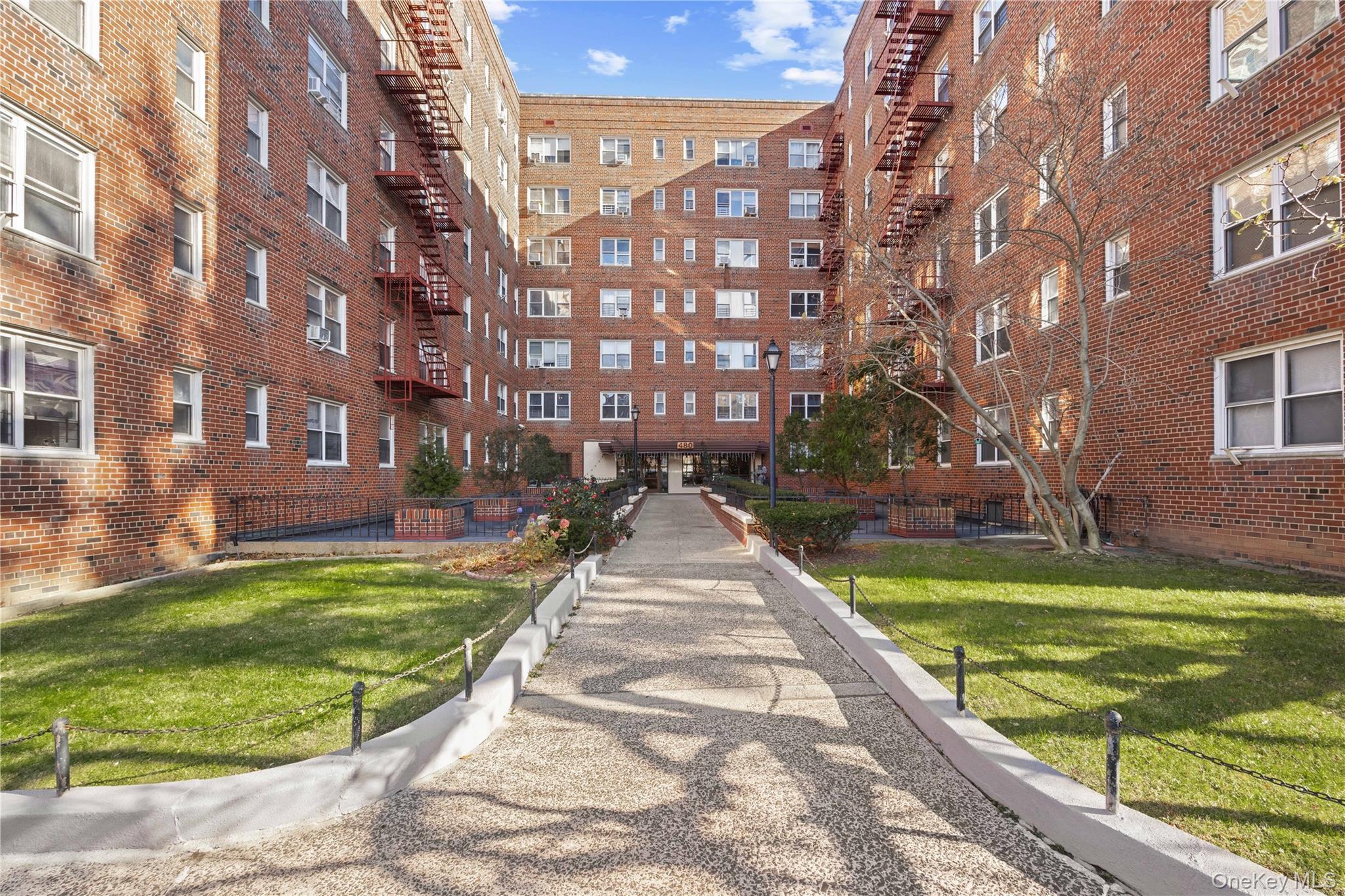 Coop Riverdale  Westchester County, NY 10705, MLS-942595-19