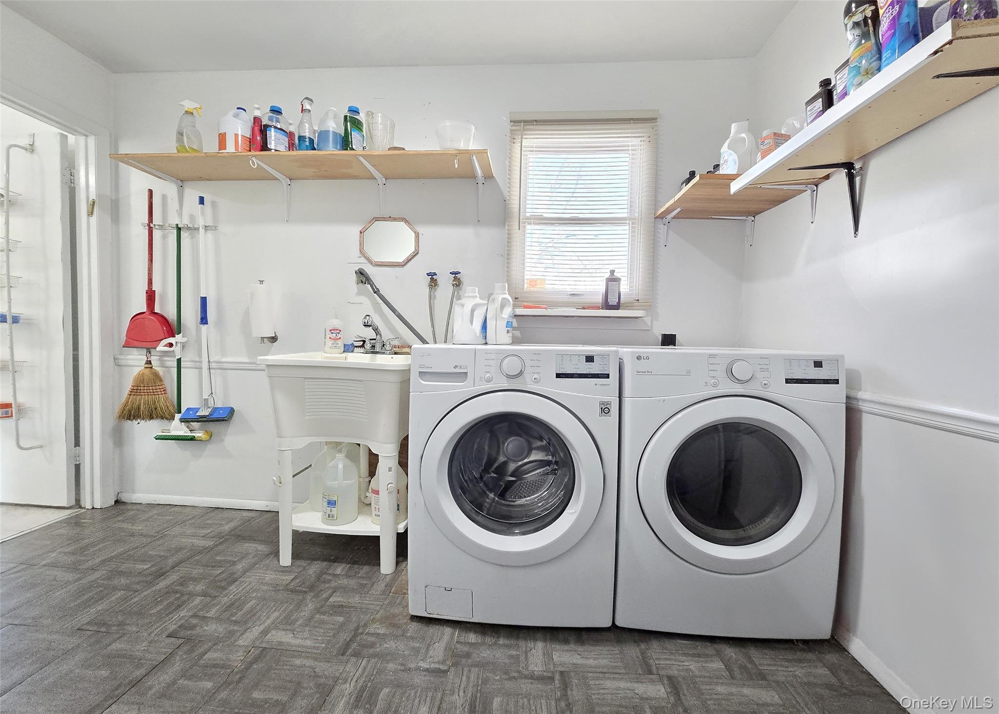 Single Family Quail  Nassau County, NY 11758, MLS-942604-16