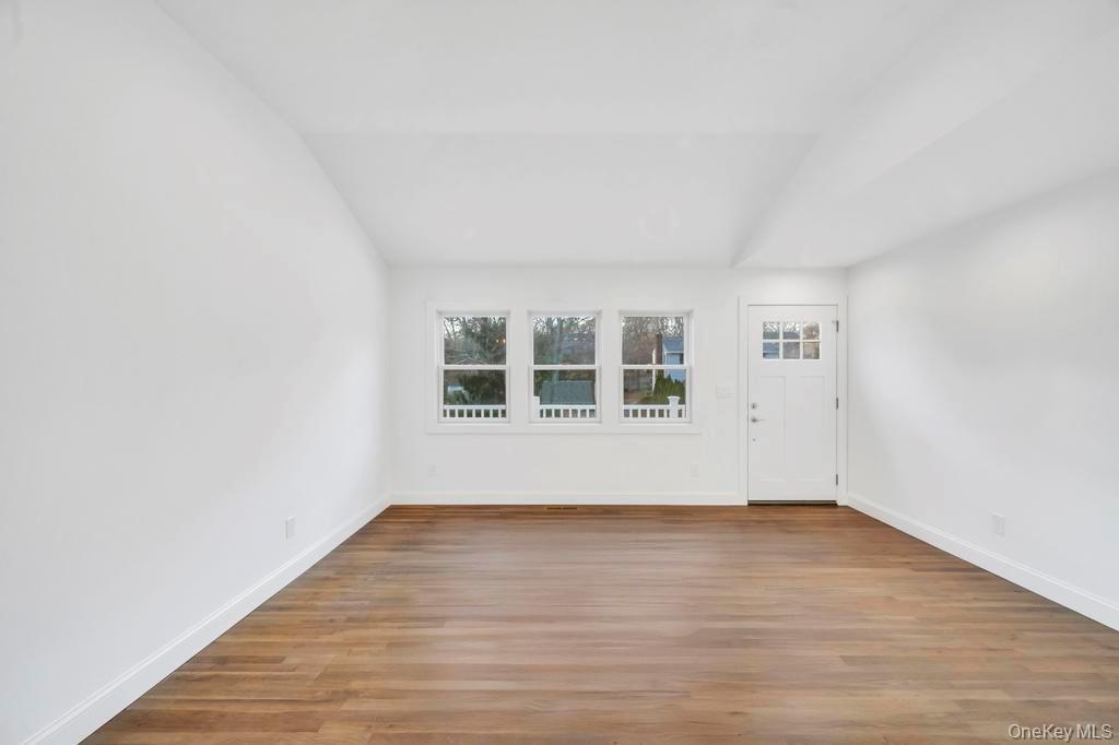 Single Family George Suffolk County, NY 11946, MLS-942607-10