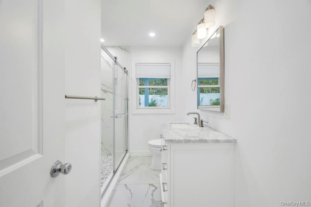 Single Family George Suffolk County, NY 11946, MLS-942607-17