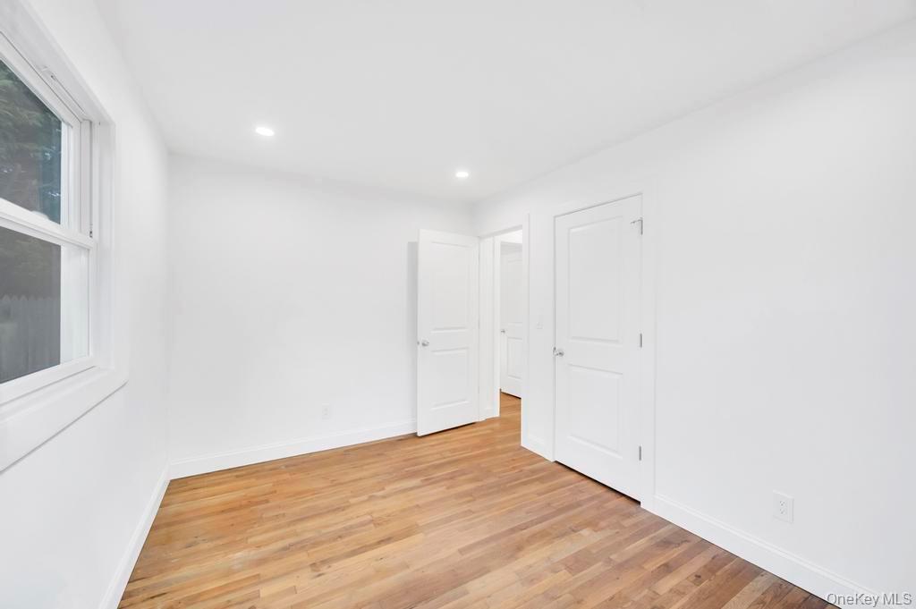 Single Family George Suffolk County, NY 11946, MLS-942607-22