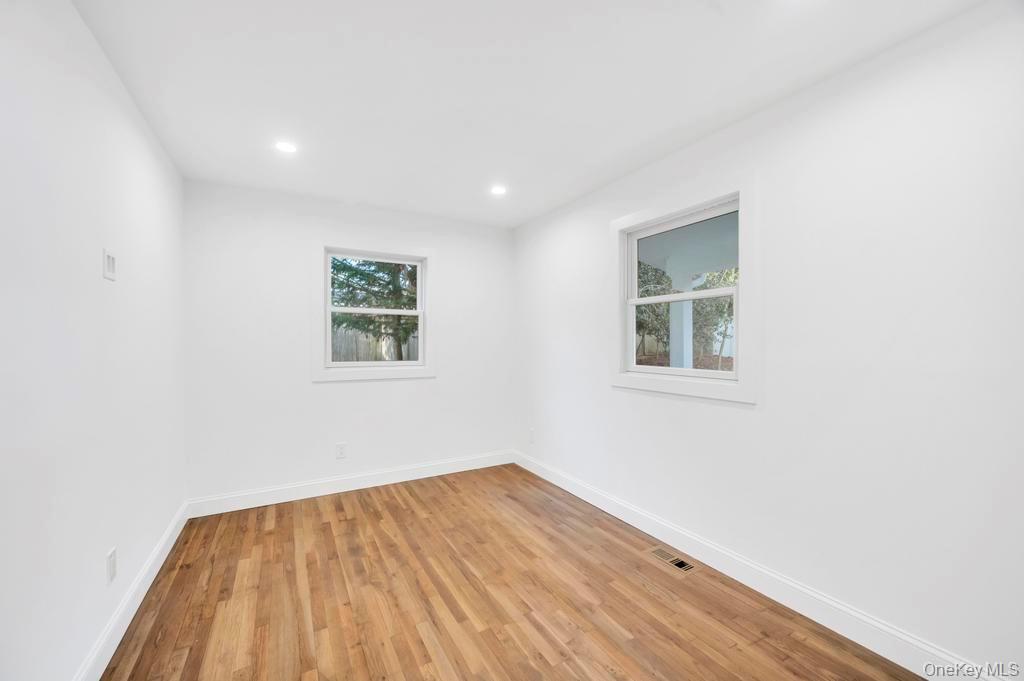 Single Family George Suffolk County, NY 11946, MLS-942607-23