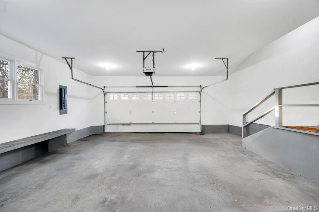 Single Family George Suffolk County, NY 11946, MLS-942607-31