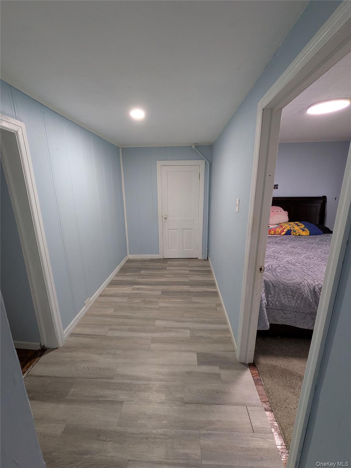 Single Family Stone Suffolk County, NY 11703, MLS-942628-5