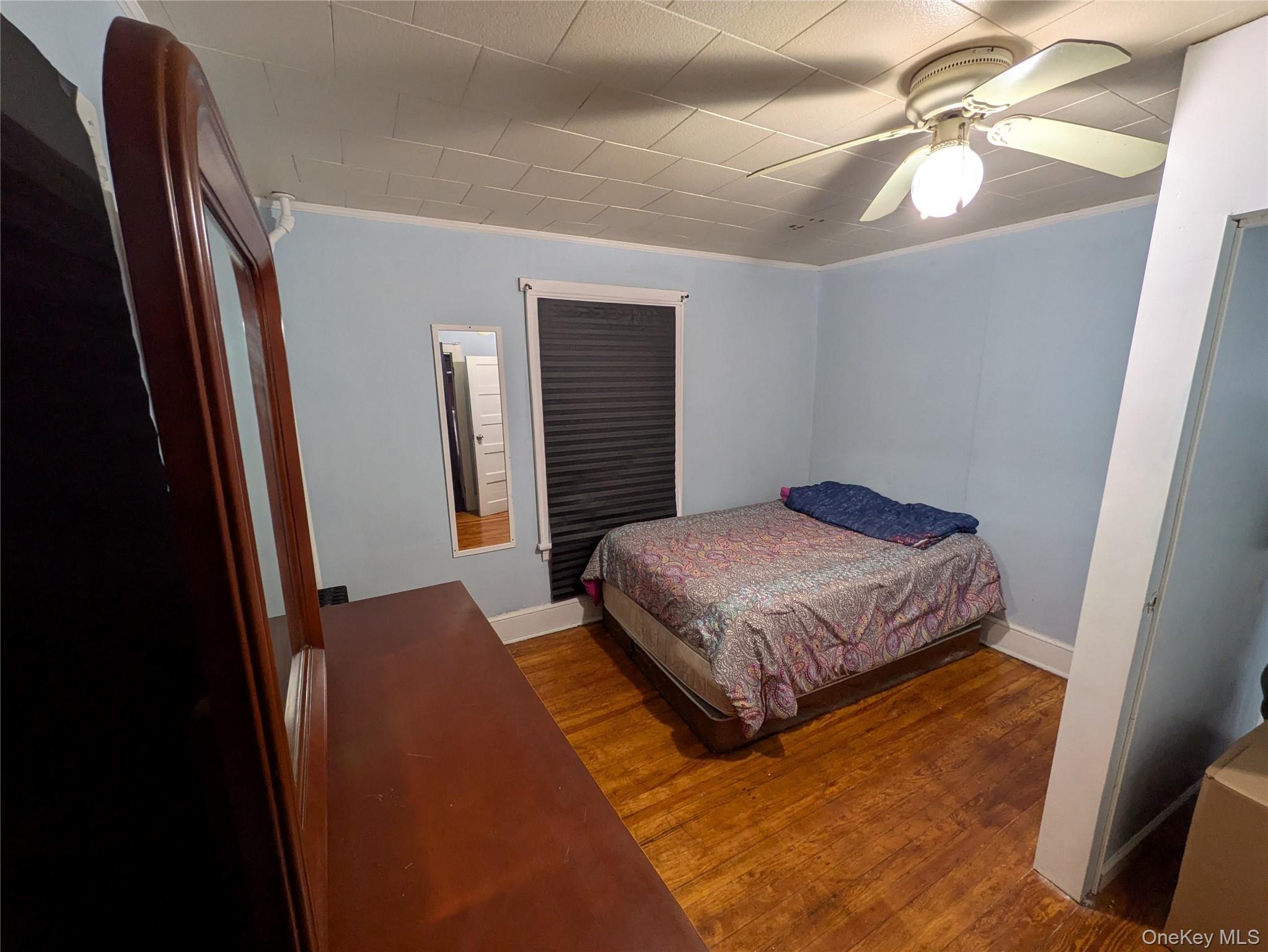 Single Family Stone Suffolk County, NY 11703, MLS-942628-9