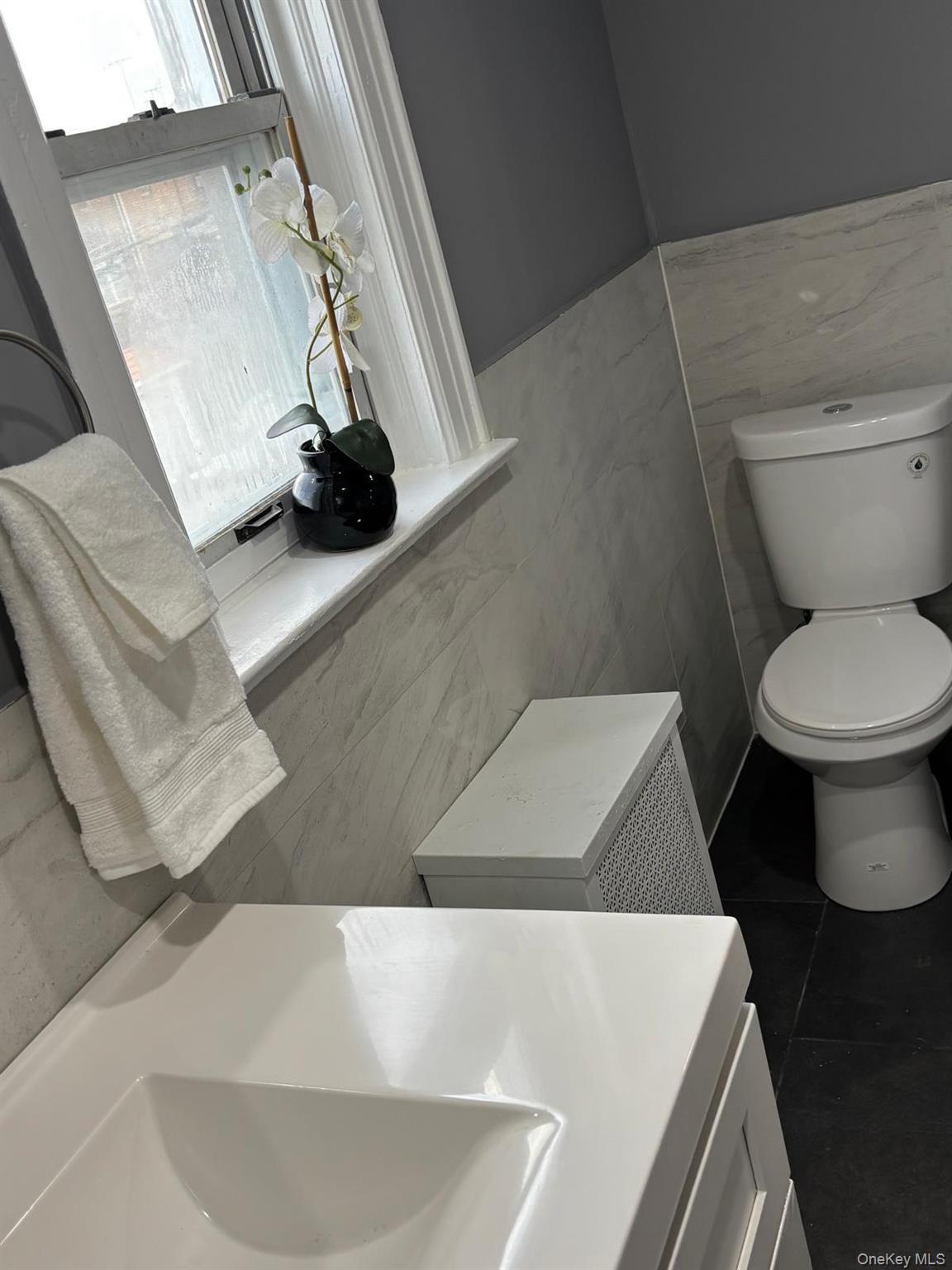 Single Family 225th Queens, NY 11413, MLS-942630-12