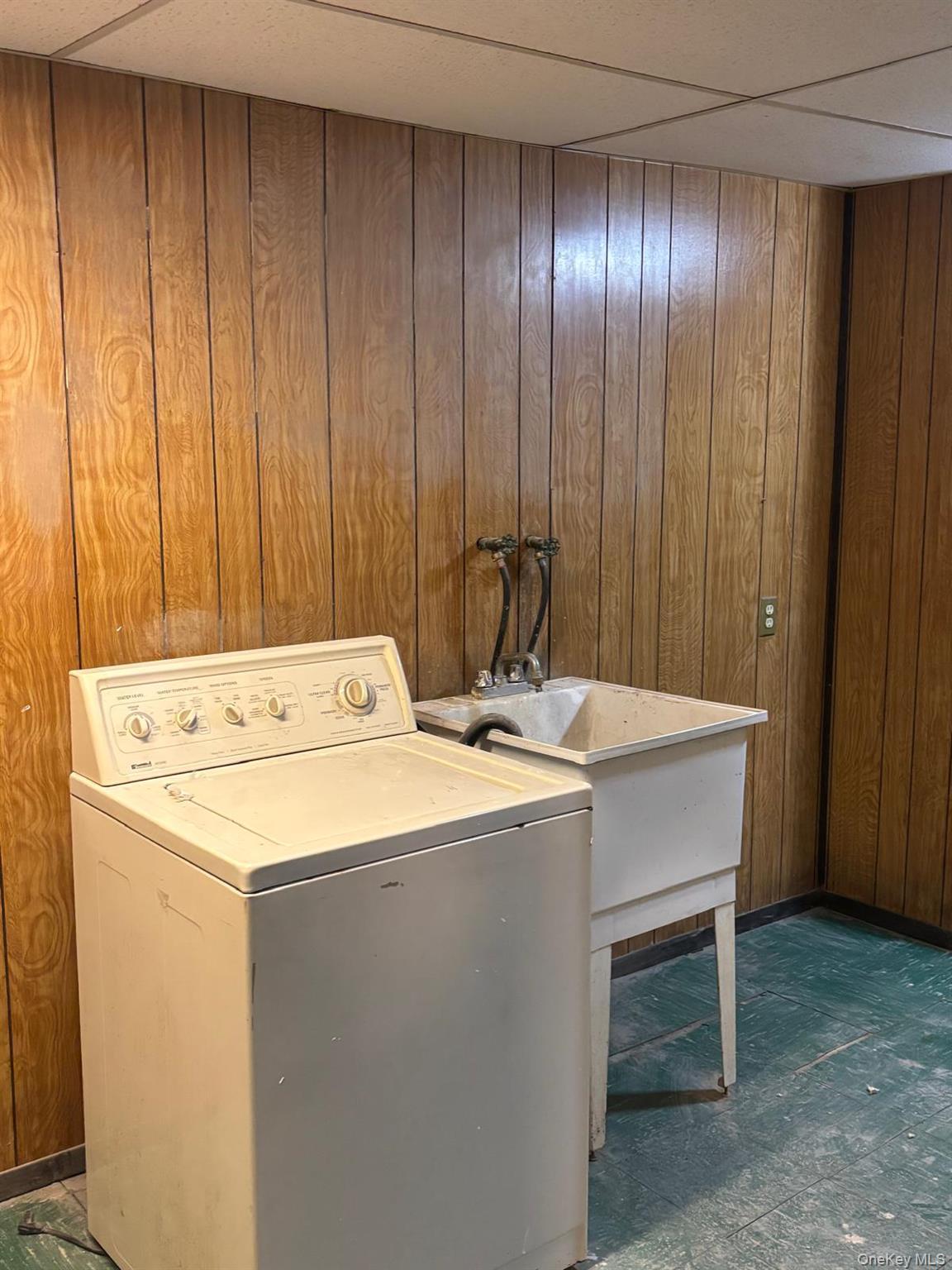 Single Family 225th Queens, NY 11413, MLS-942630-18