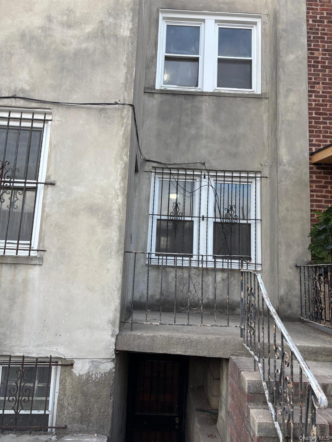 Single Family 225th  Queens, NY 11413, MLS-942630-21