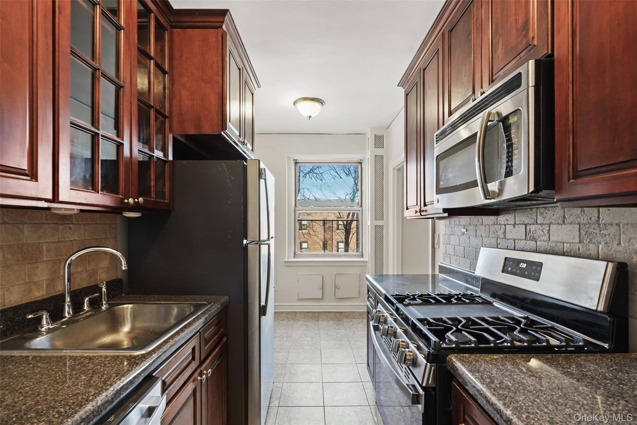 Coop William  Westchester County, NY 10552, MLS-942634-4