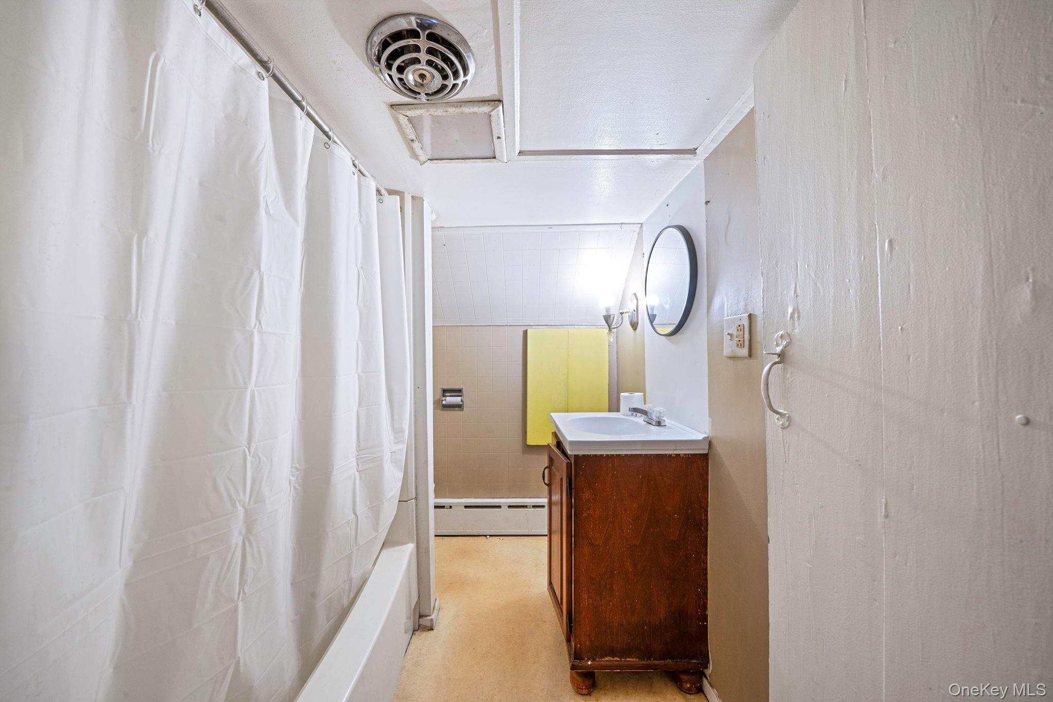 Single Family Butts Hollow  Dutchess County, NY 12522, MLS-942641-39