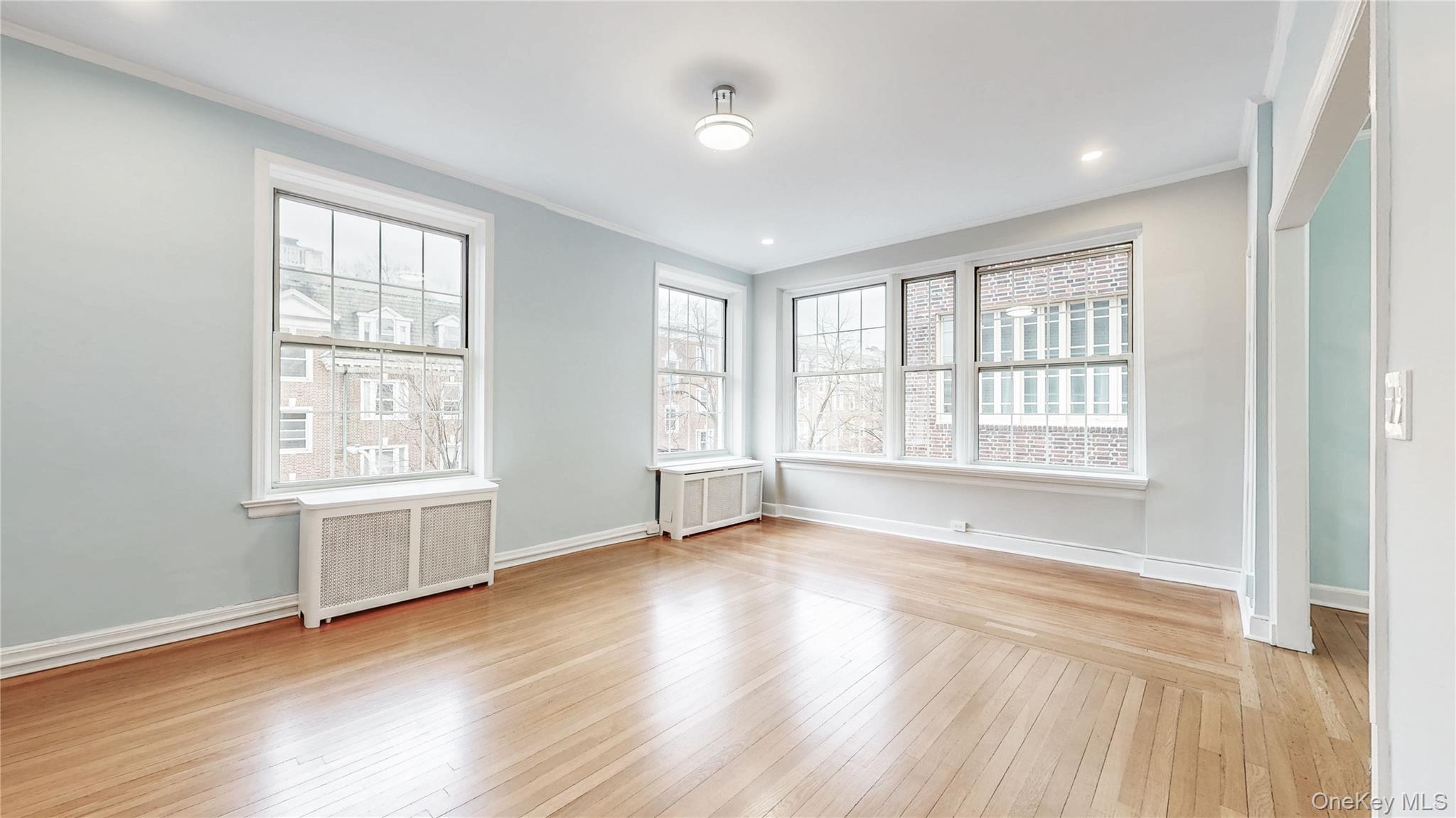 Coop 85th  Queens, NY 11372, MLS-942652-4