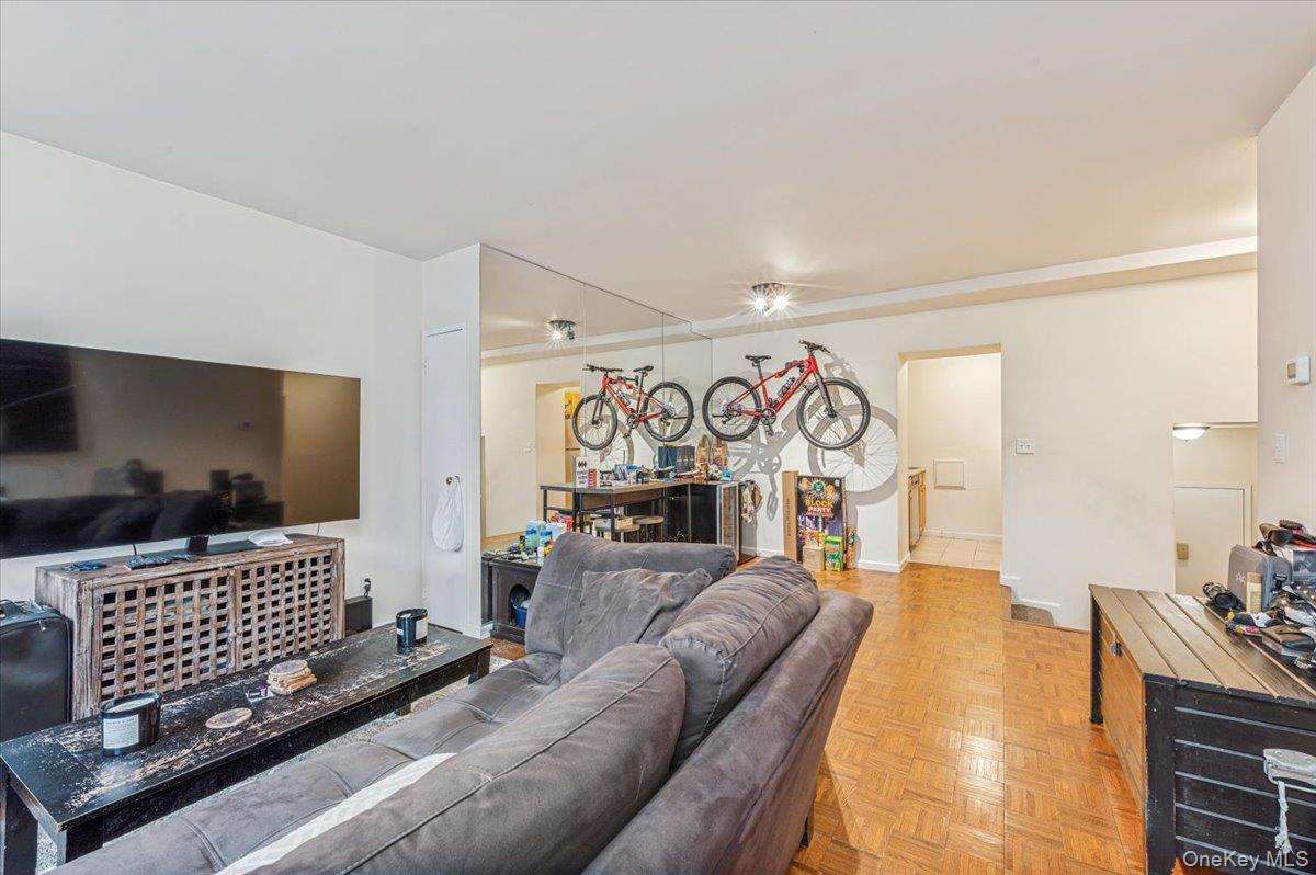 Condo North  Westchester County, NY 10804, MLS-942656-4