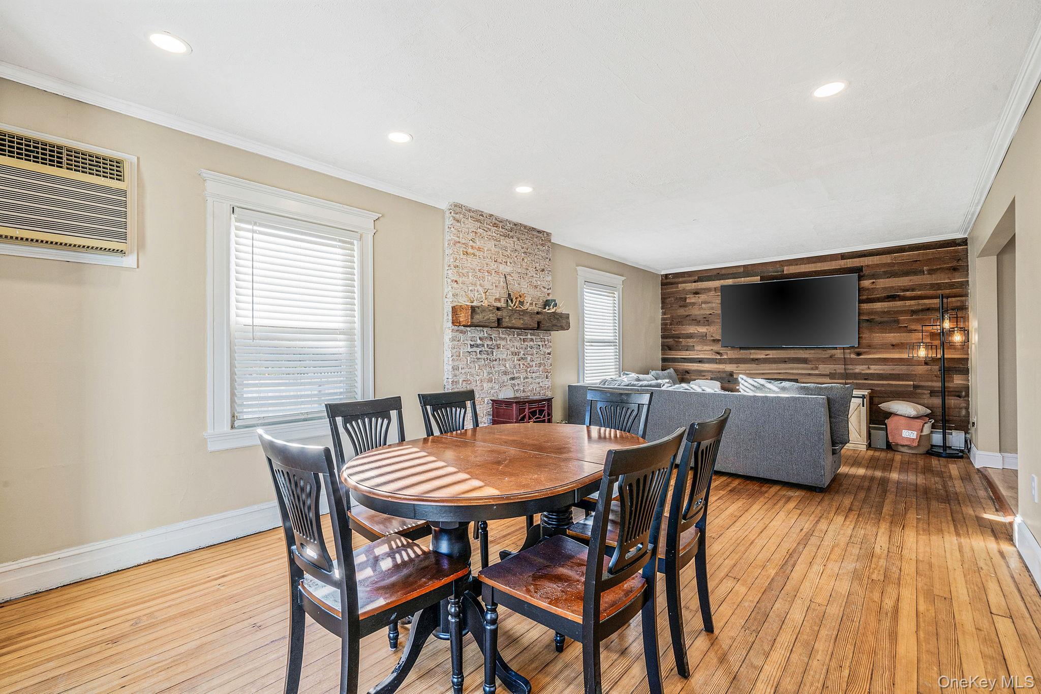 Single Family Jayne Suffolk County, NY 11772, MLS-942665-11