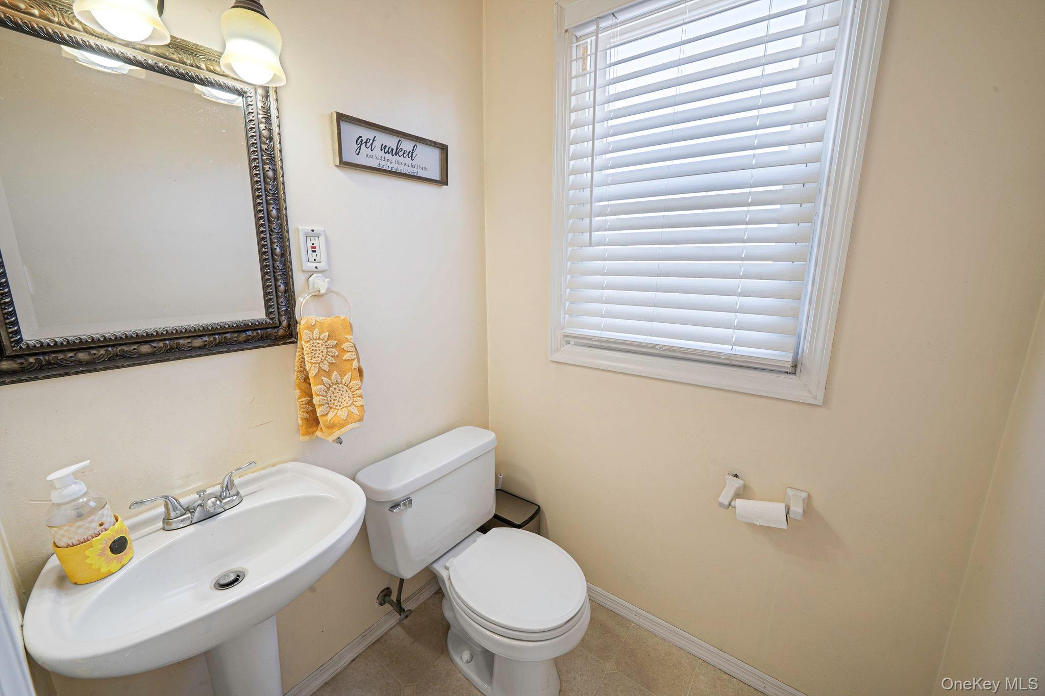 Single Family Jayne Suffolk County, NY 11772, MLS-942665-15