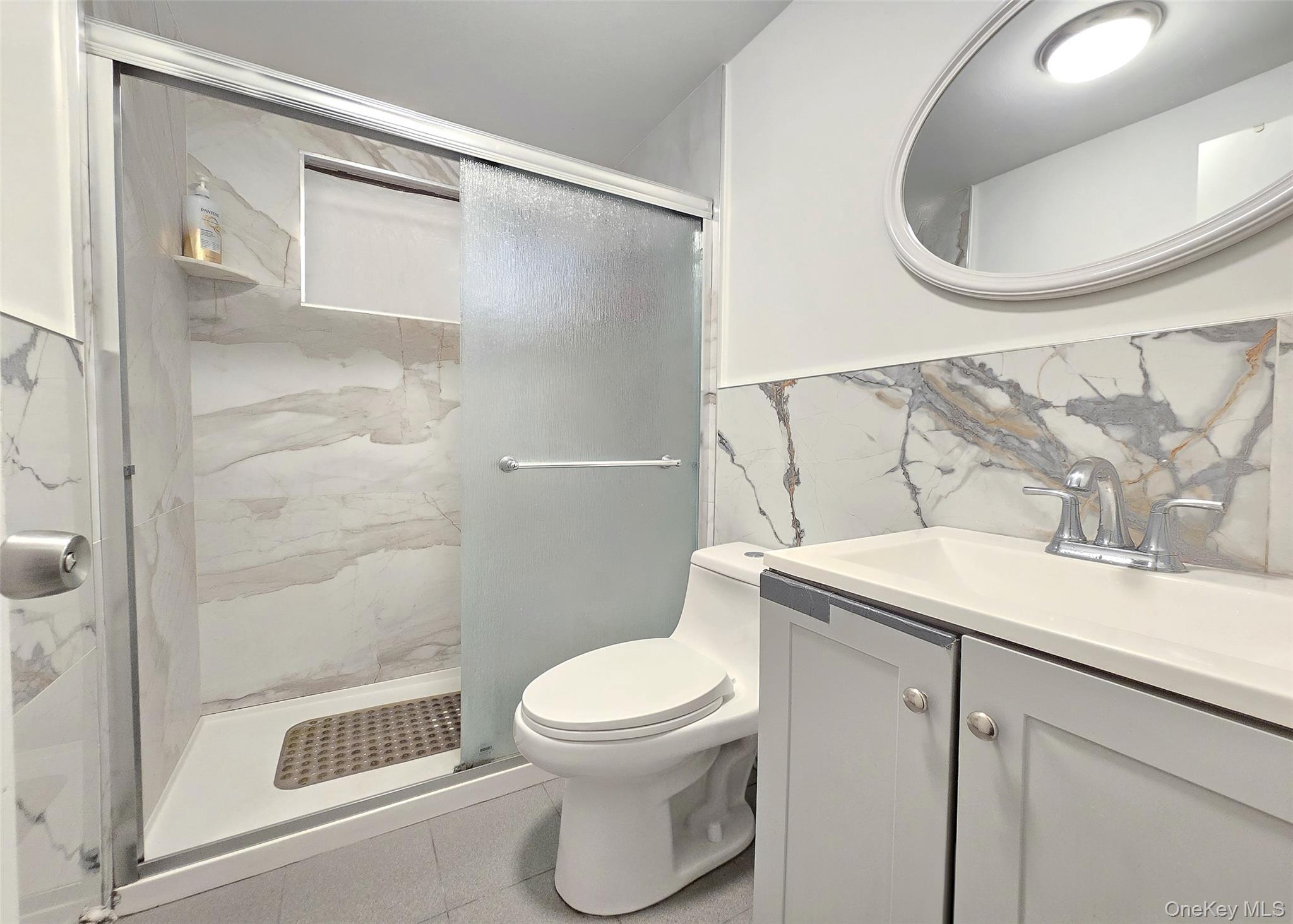 Single Family Evergreen Suffolk County, NY 11784, MLS-942666-14