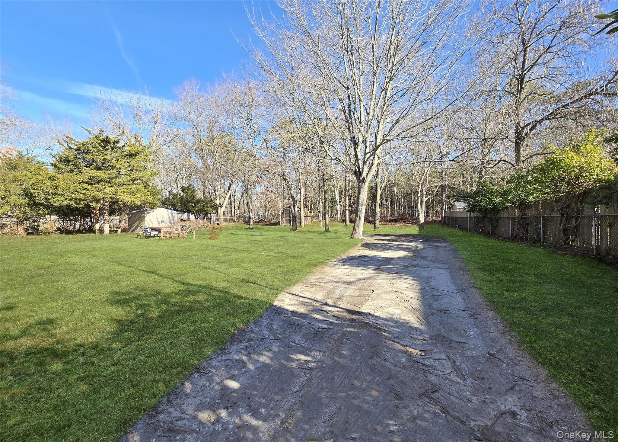 Single Family Evergreen Suffolk County, NY 11784, MLS-942666-16