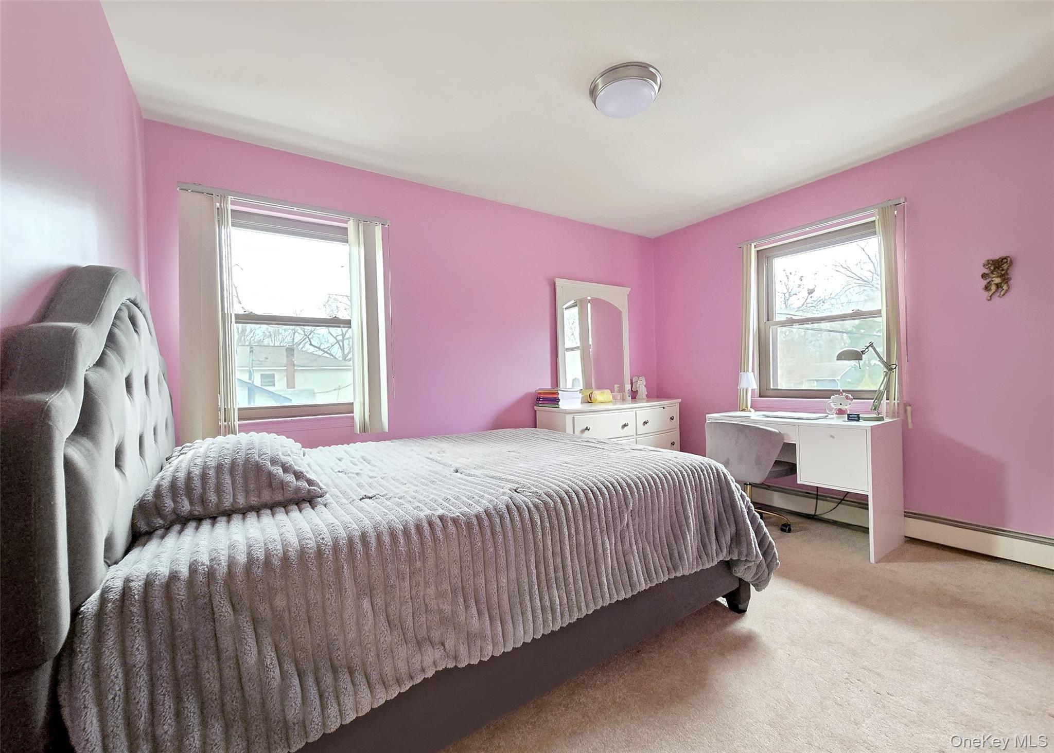 Single Family Evergreen Suffolk County, NY 11784, MLS-942666-9