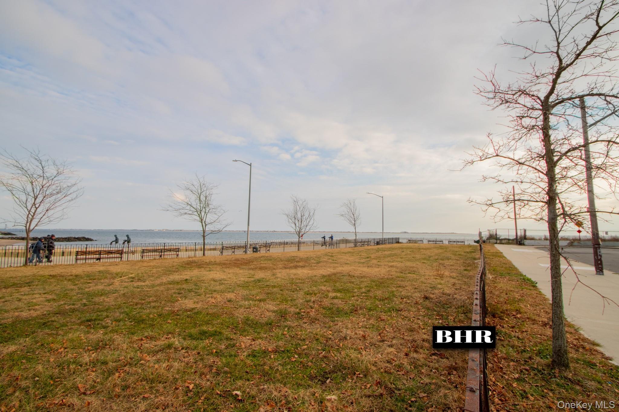 Single Family Ocean  Brooklyn, NY 11235, MLS-942677-43